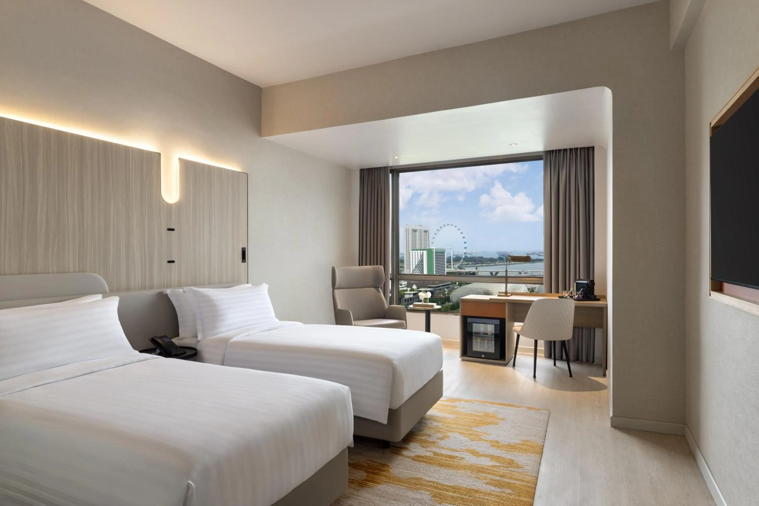 Bedroom, Bed in Wyndham Singapore Hotel