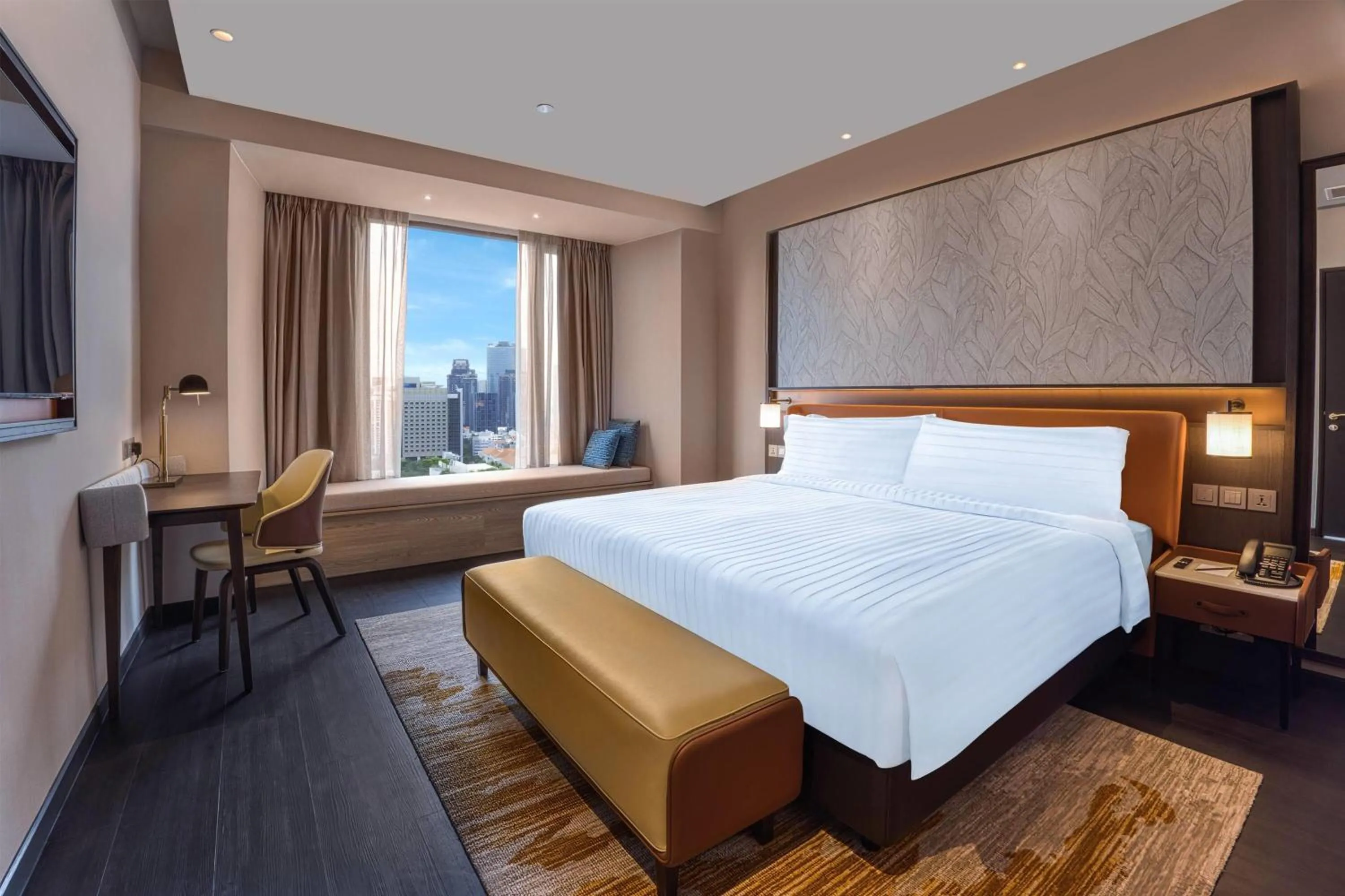 Photo of the whole room, Bed in Wyndham Singapore Hotel