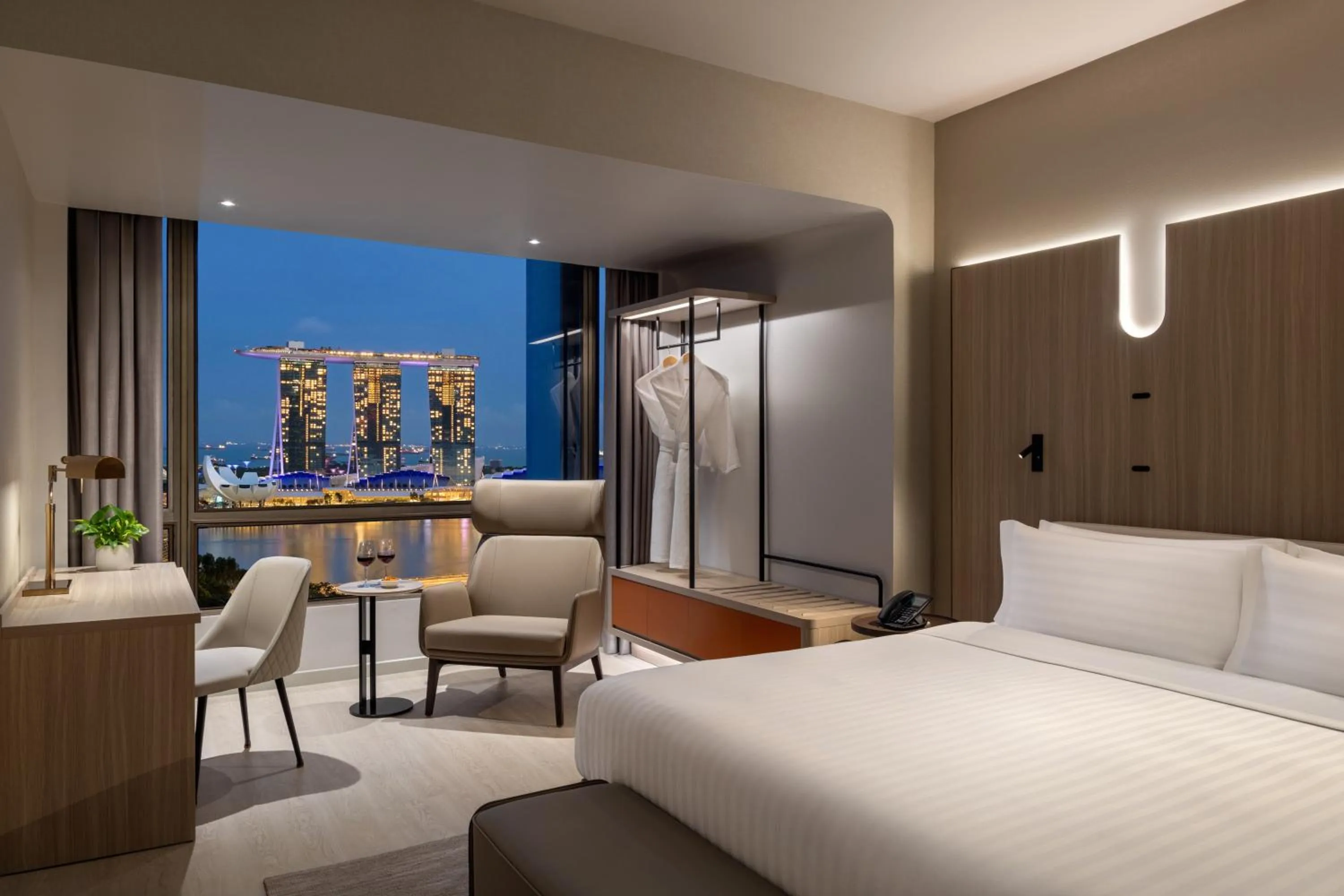 Bedroom, Bed in Wyndham Singapore Hotel