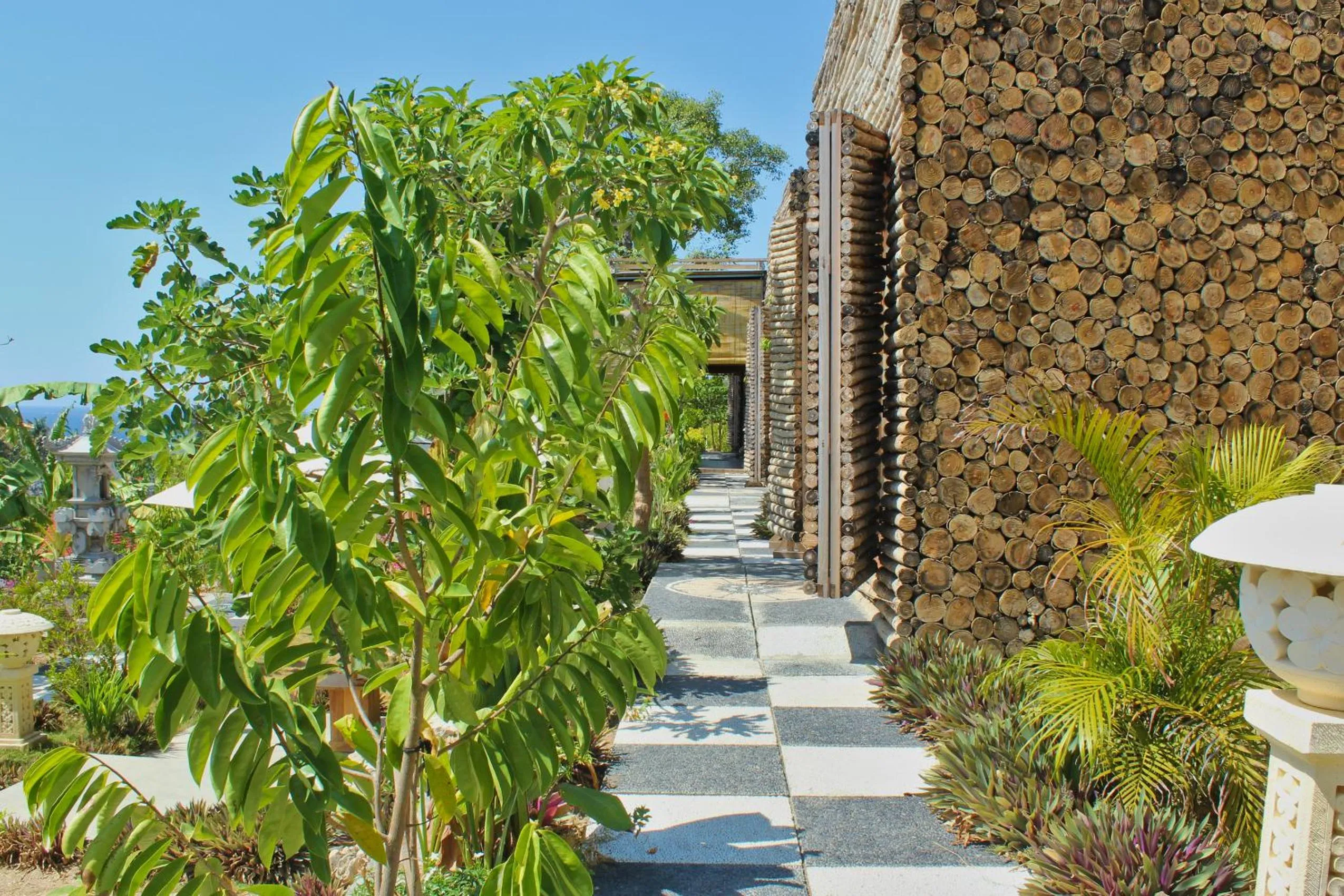 Garden in Kabeh Jati Garden Villa & Restaurant