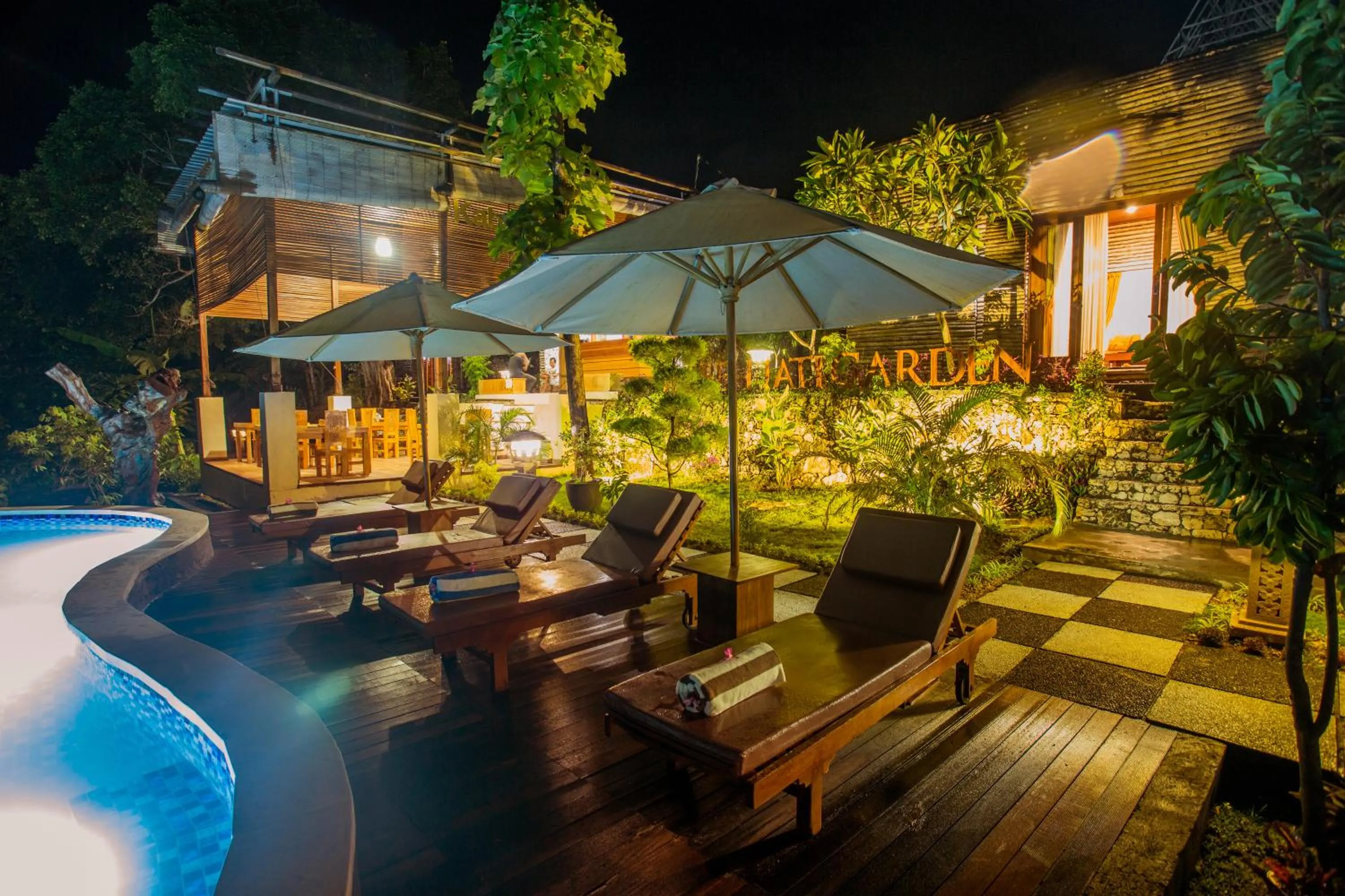 Patio in Kabeh Jati Garden Villa & Restaurant