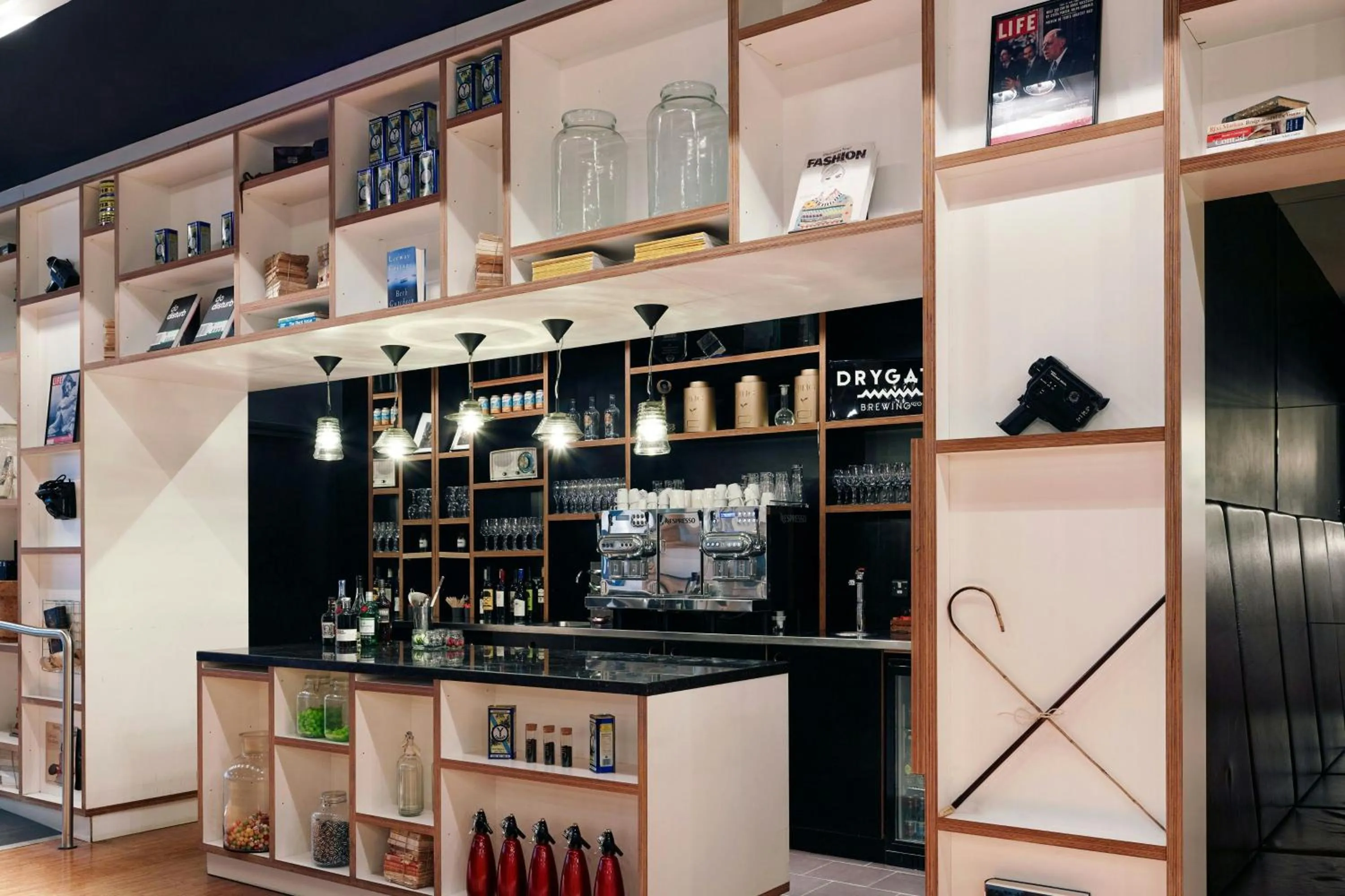 Meeting/conference room in citizenM Glasgow