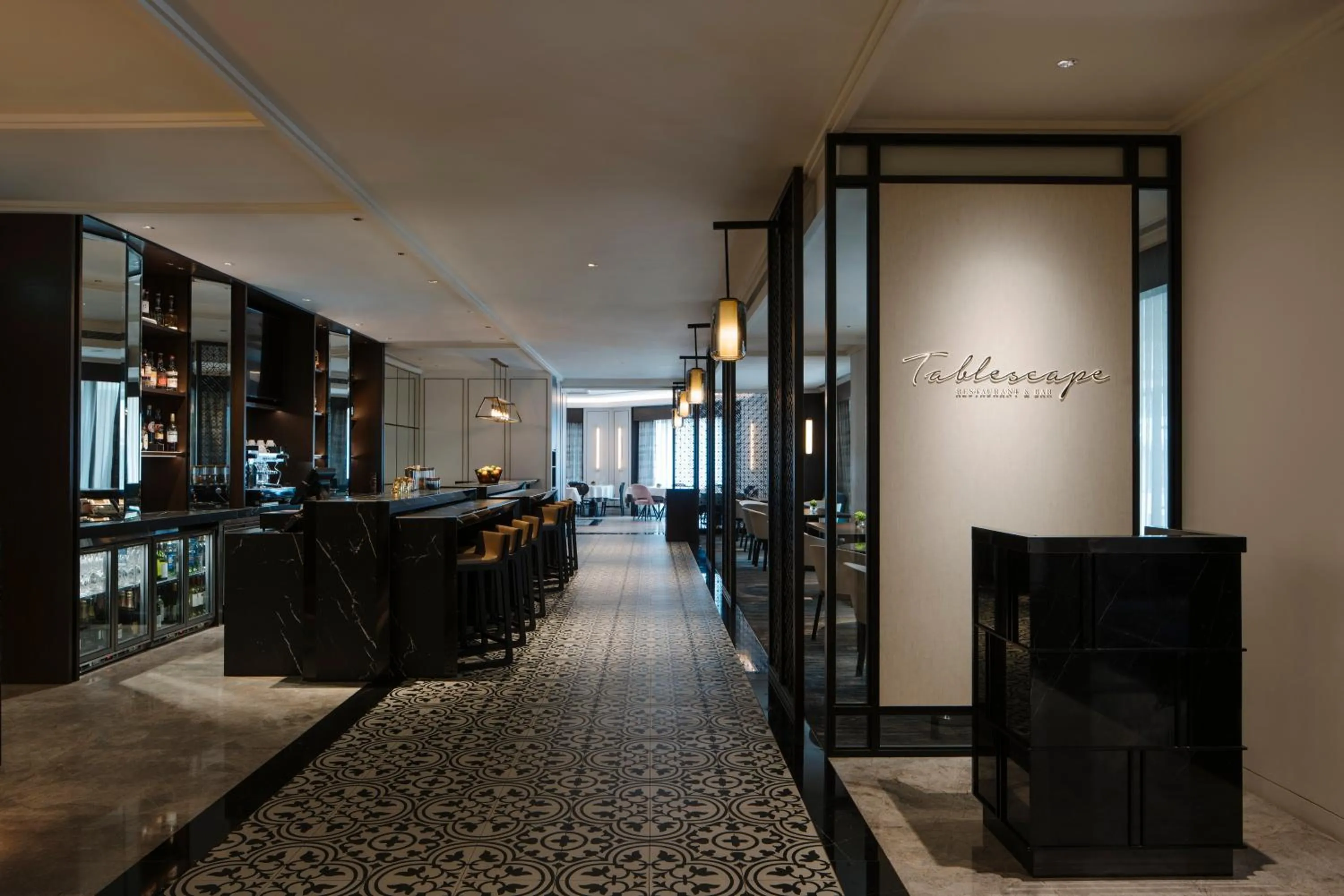 Restaurant/places to eat in Grand Park City Hall