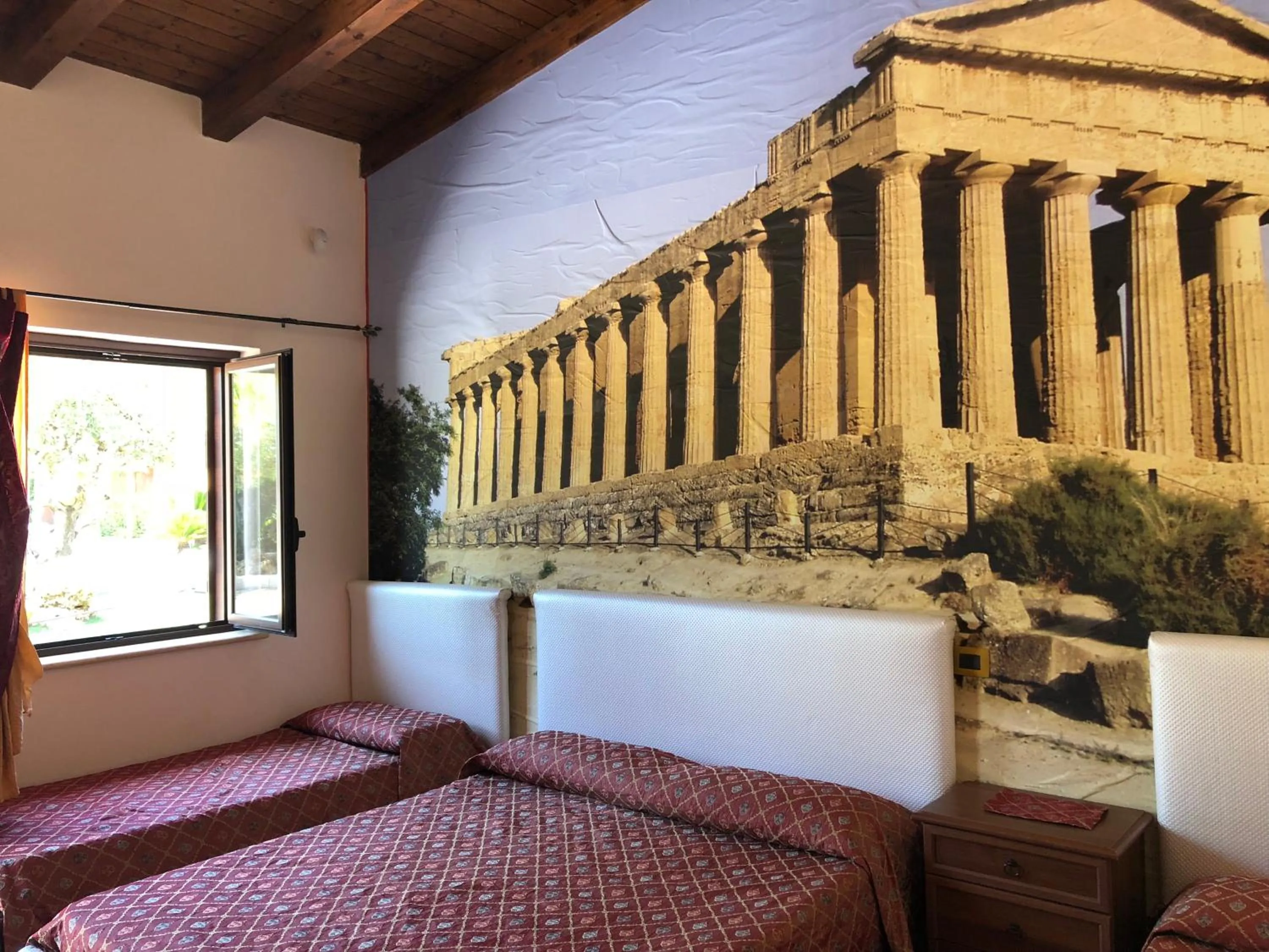 Decorative detail in Villa Alisia