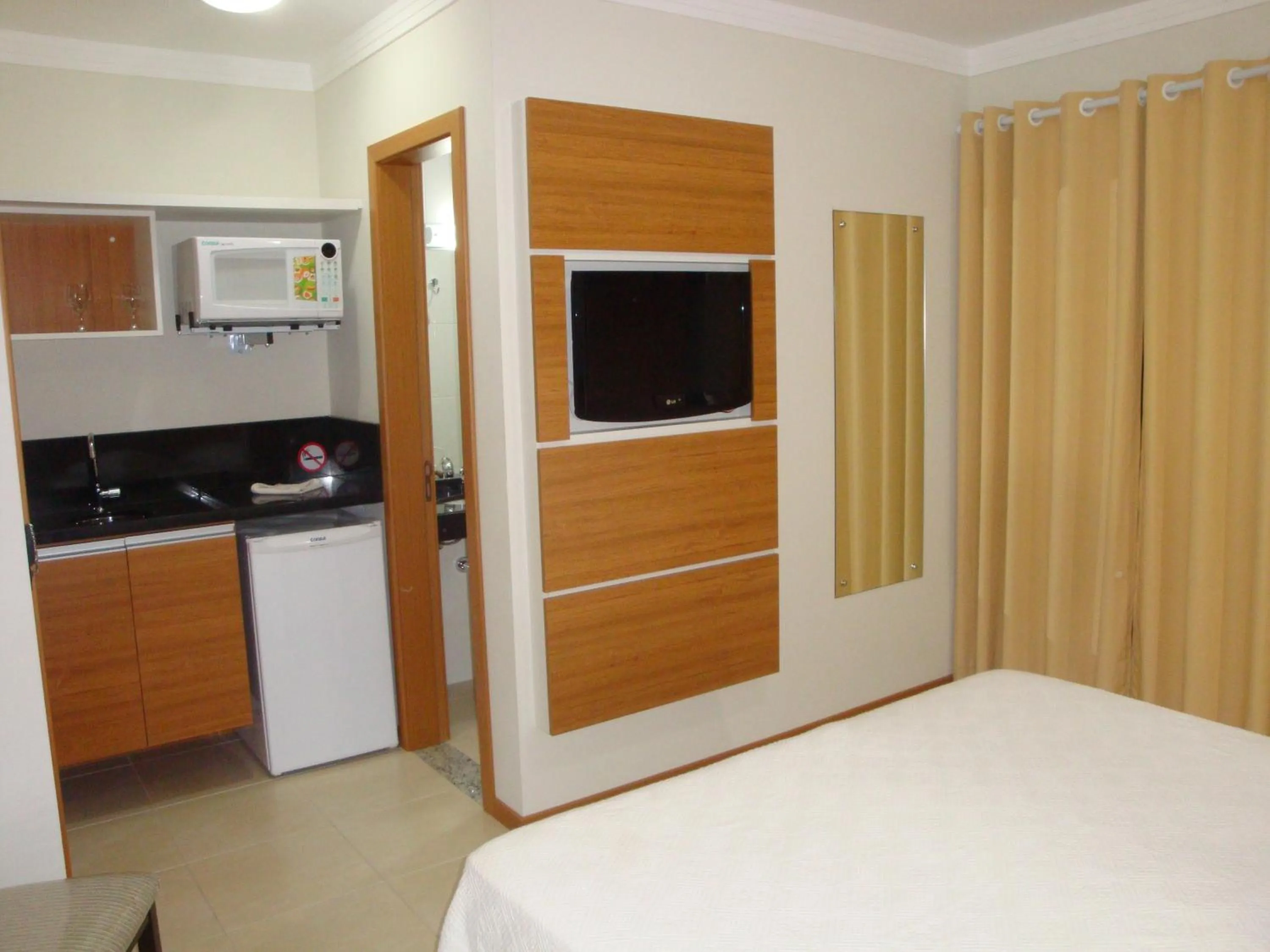 Photo of the whole room, Kitchen/Kitchenette in Varadero Palace Hotel I