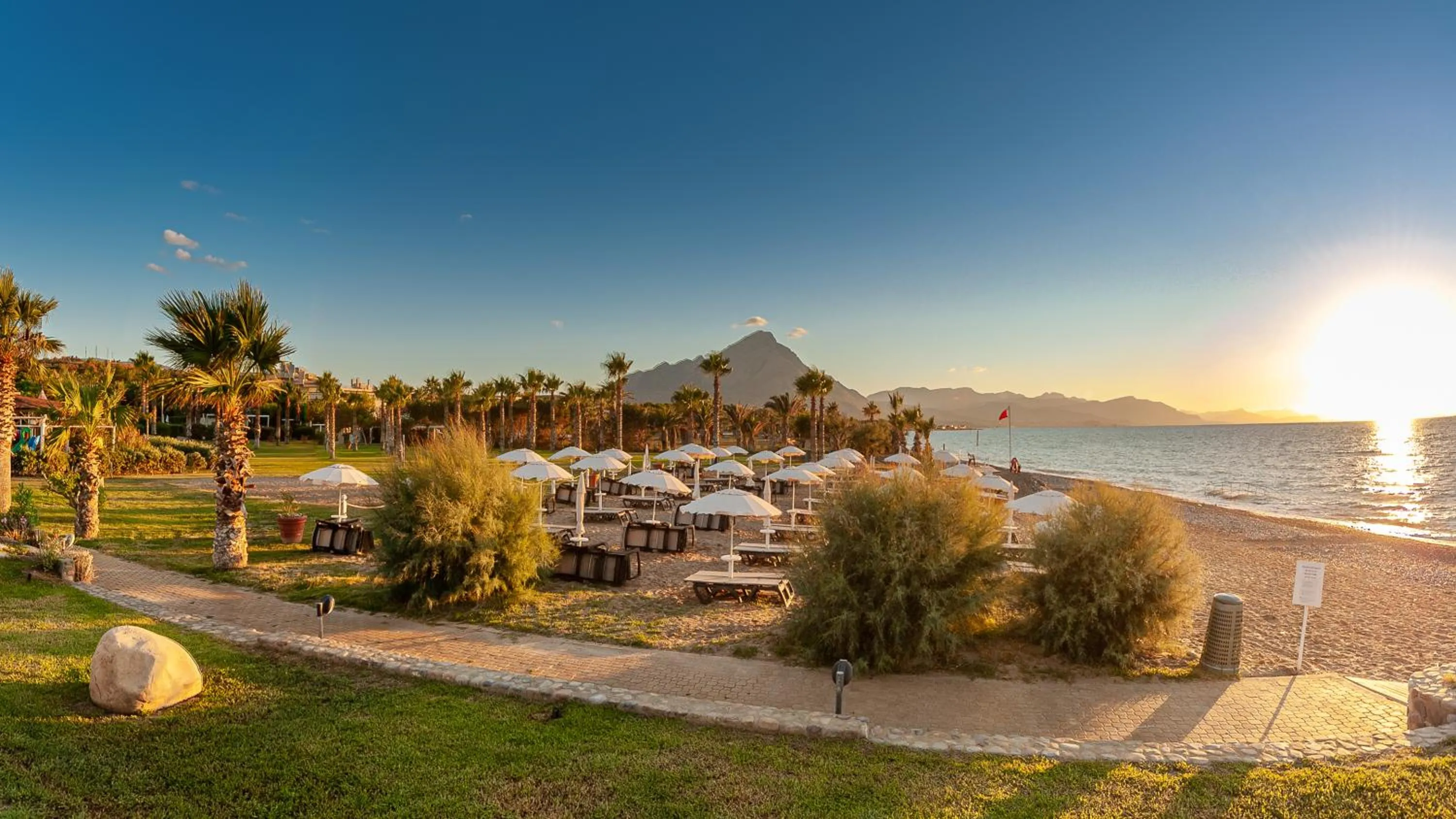 Garden in Acacia Resort Parco Dei Leoni