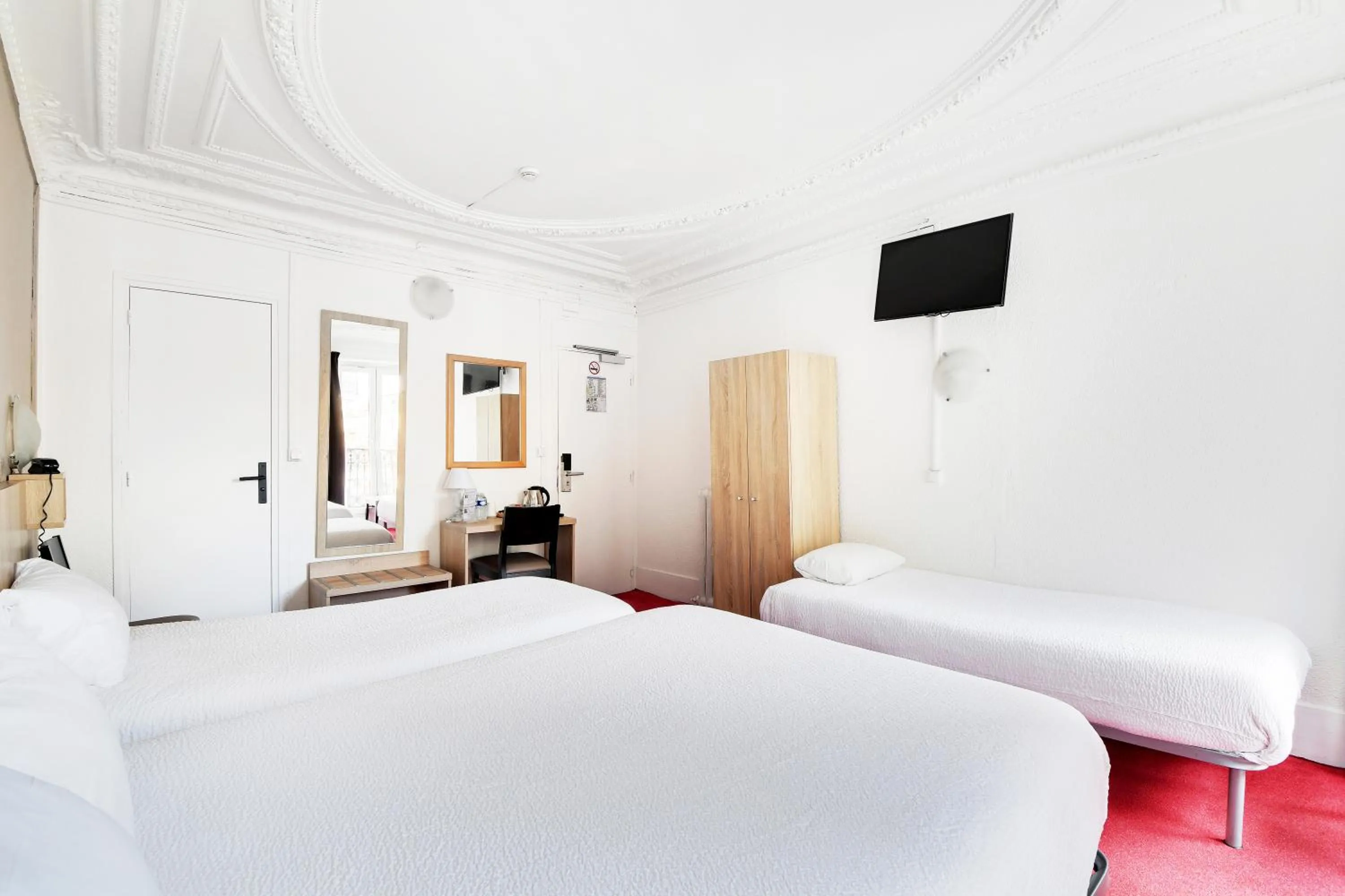 Bedroom, Bed in Altona