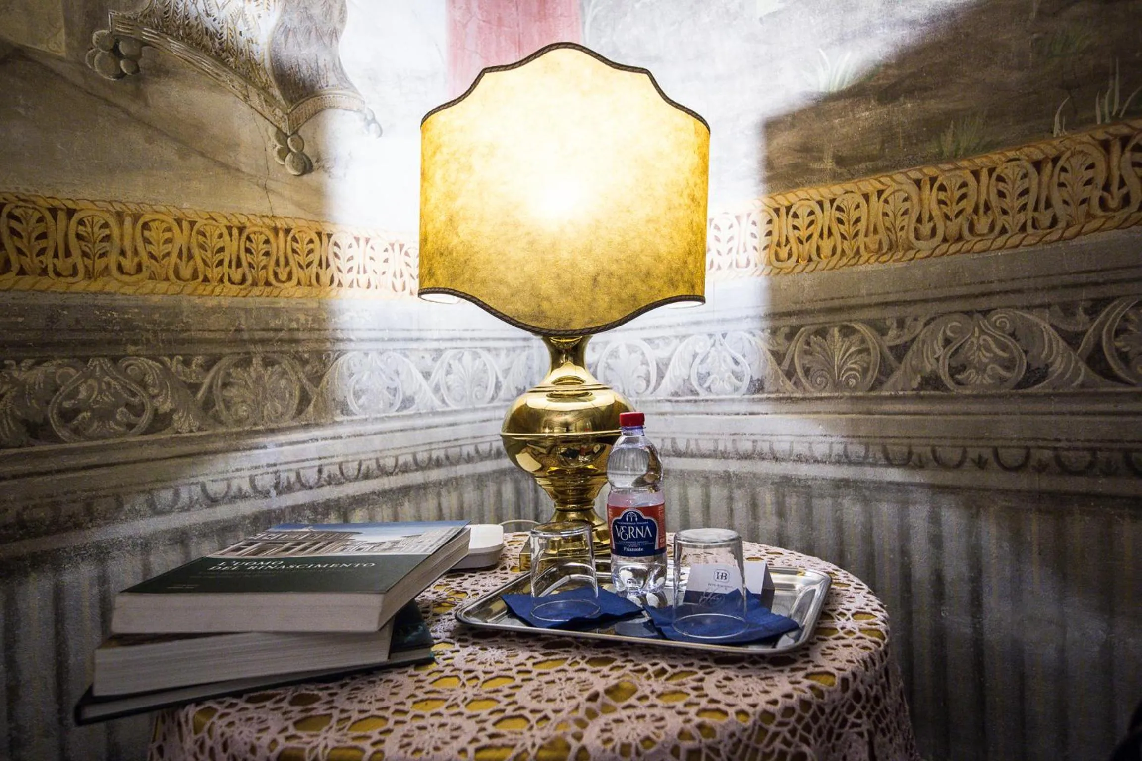 Decorative detail in Hotel Burchianti