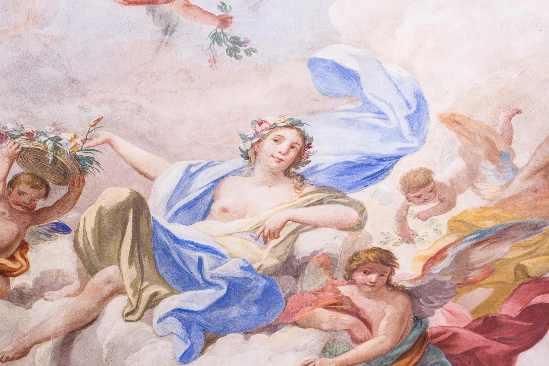 Decorative detail in Hotel Burchianti