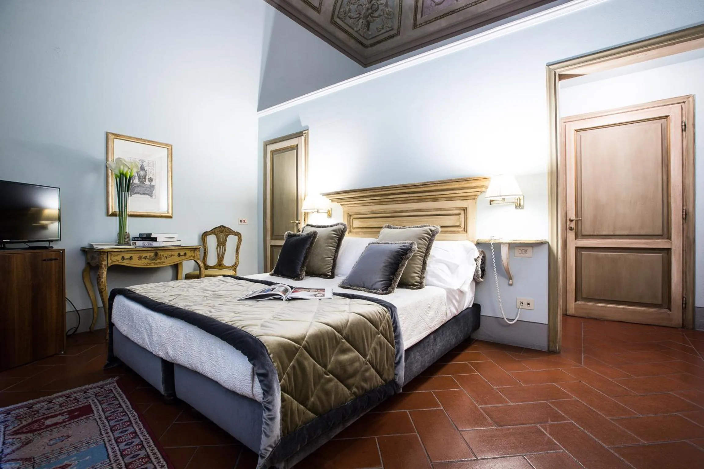 Bedroom, Bed in Hotel Burchianti