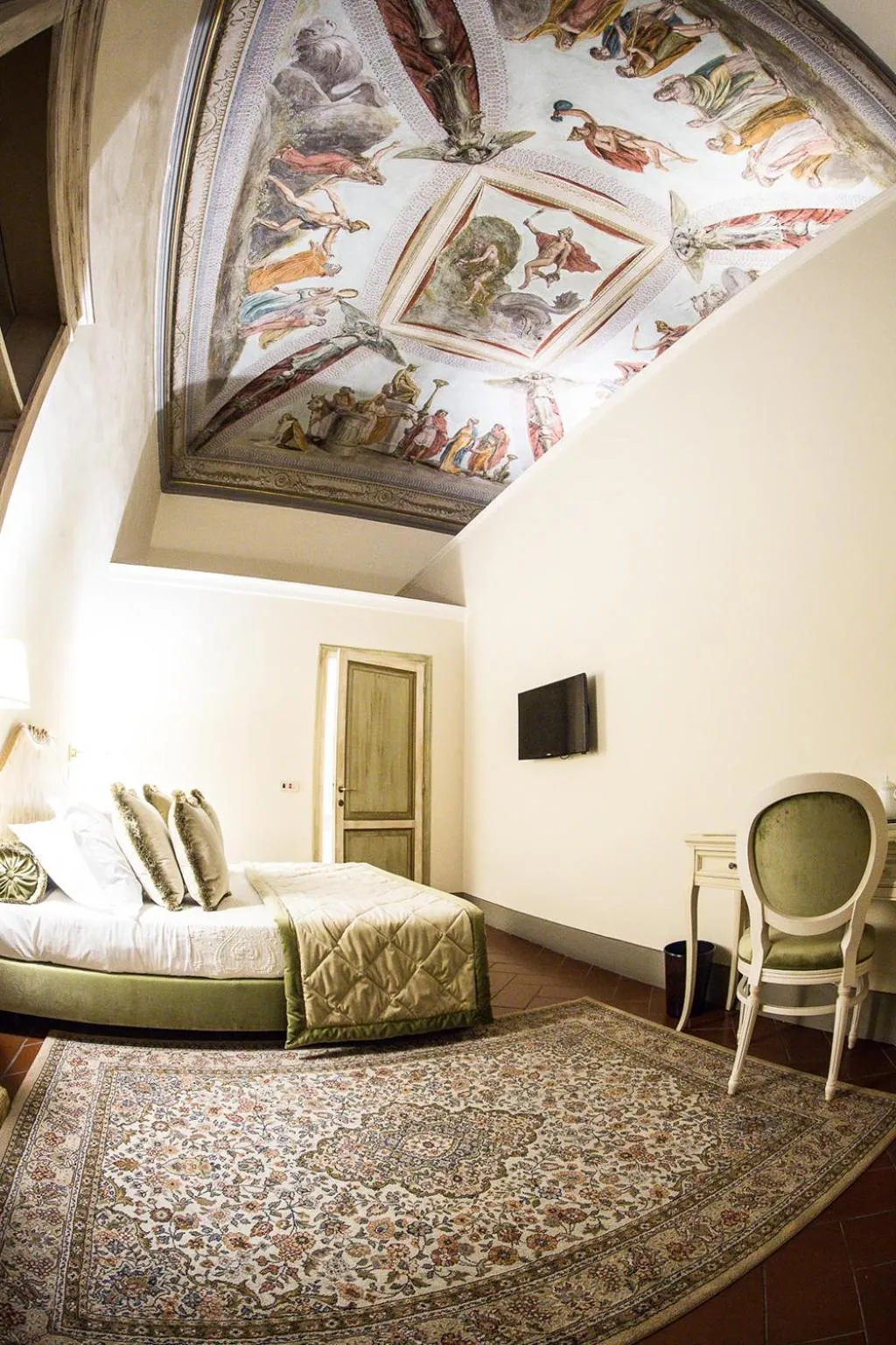 Bedroom, Bed in Hotel Burchianti