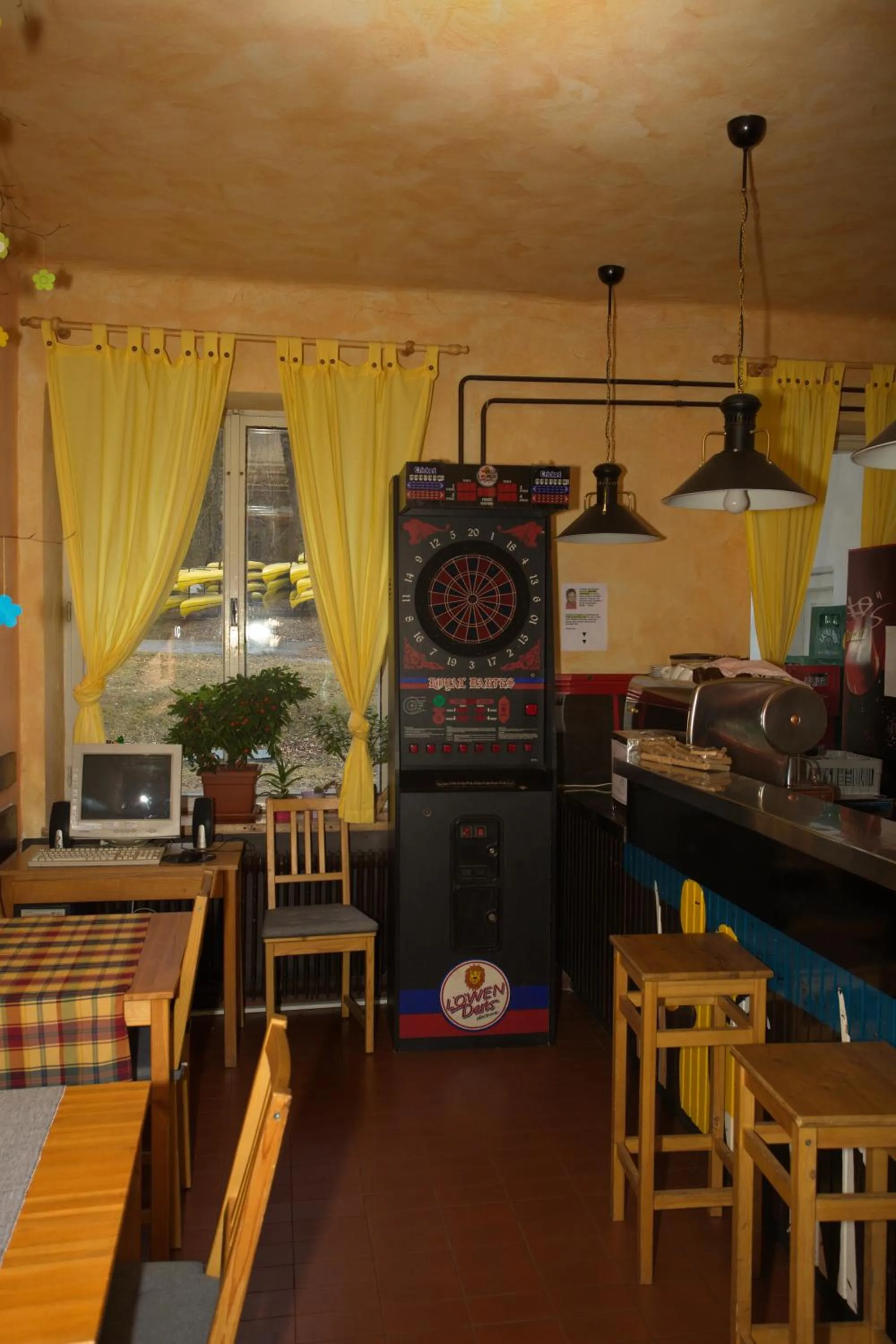 Darts in Hostel pod Voglom