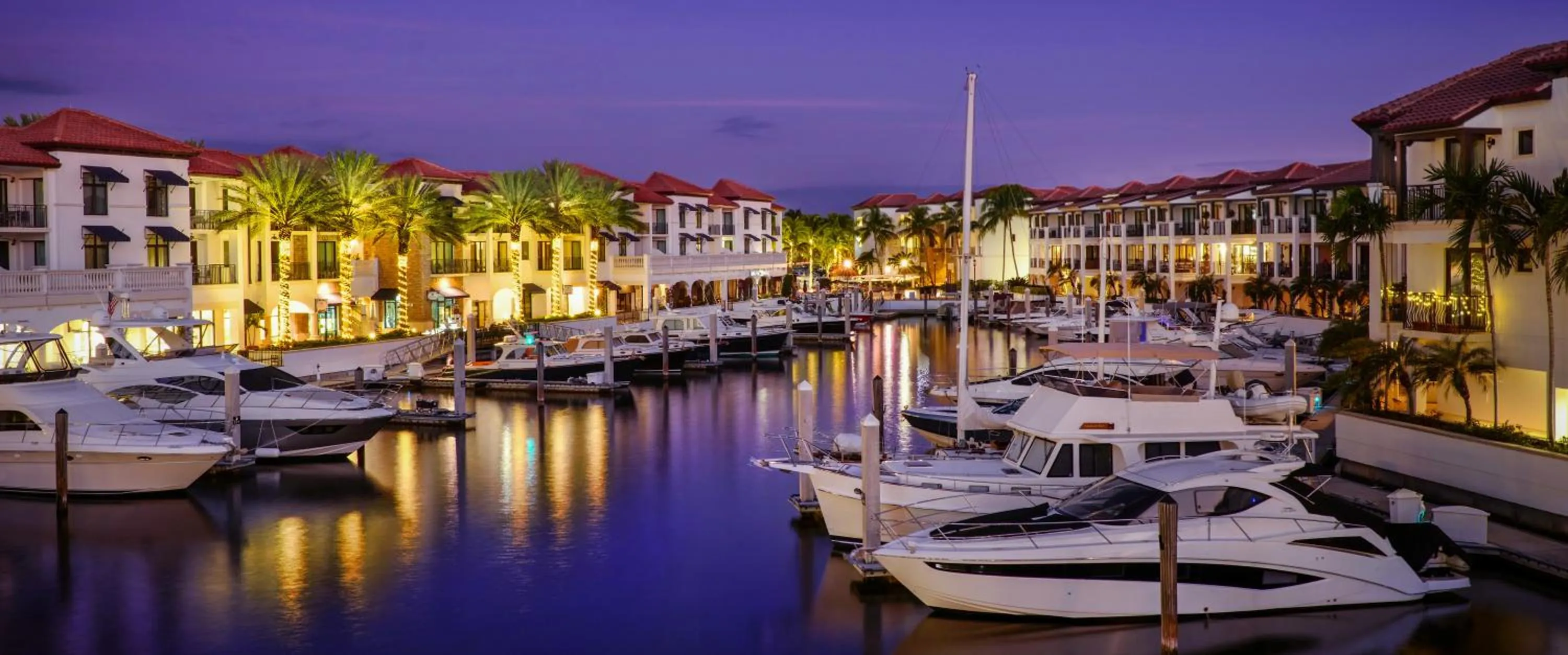 Property building in Naples Bay Resort and Marina