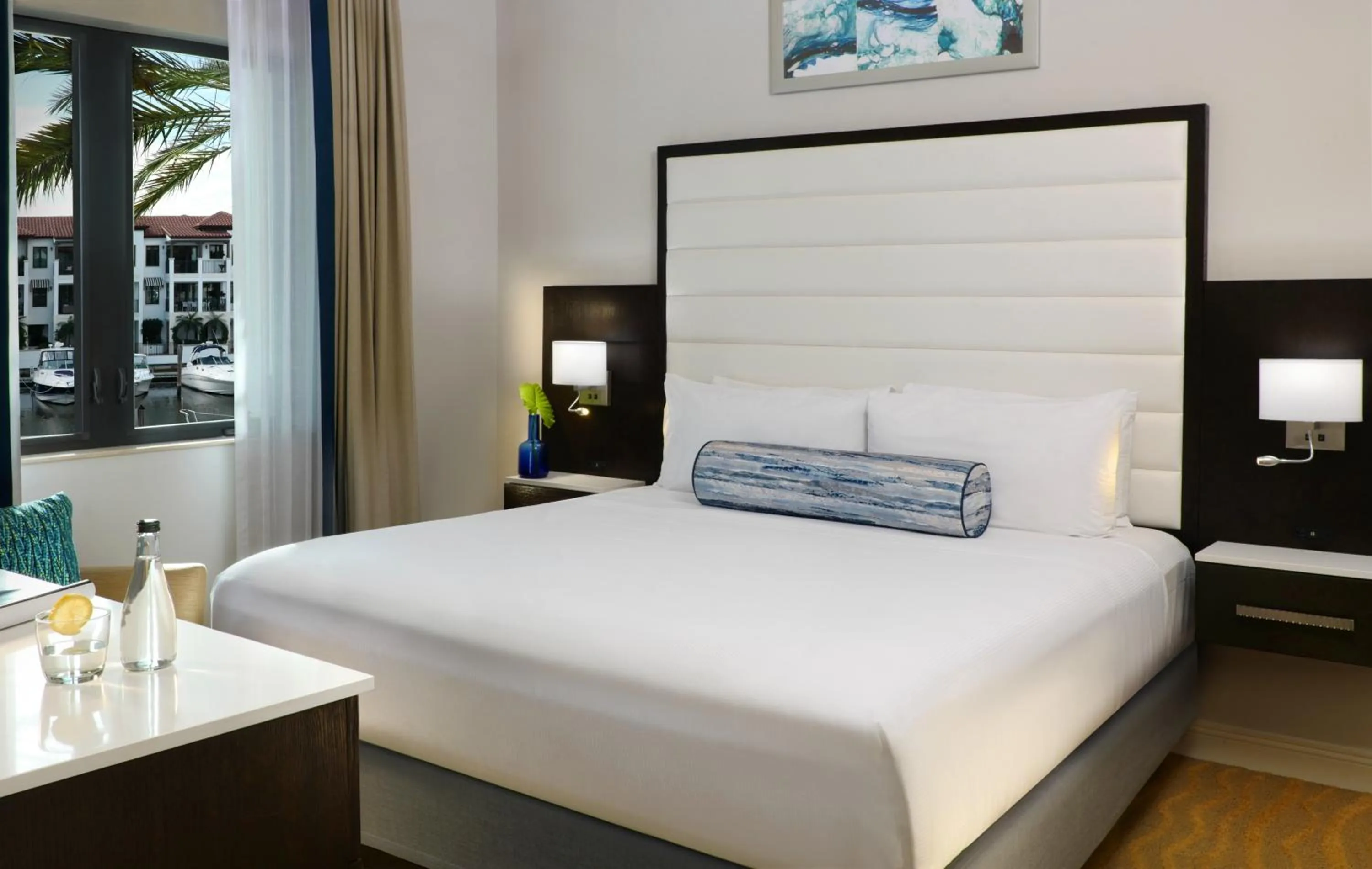Bed in Naples Bay Resort and Marina