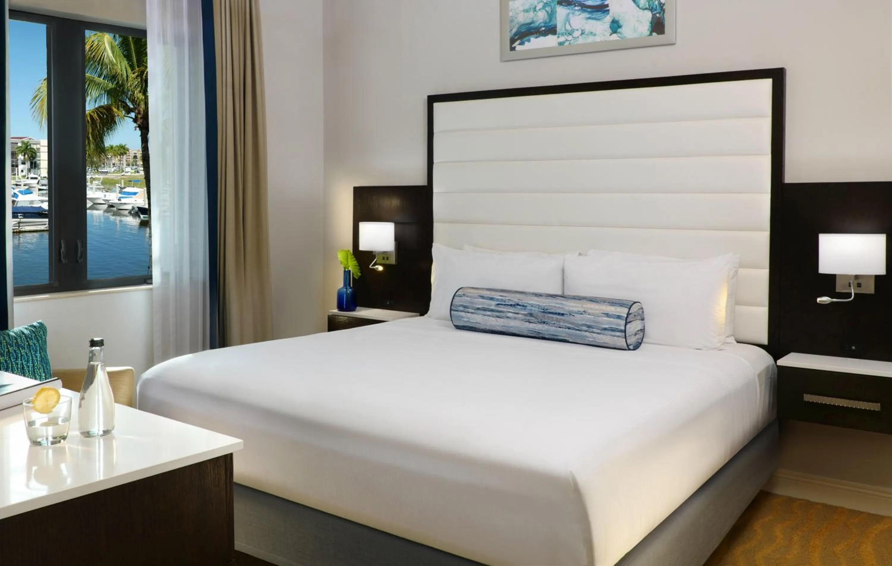 Bed in Naples Bay Resort and Marina