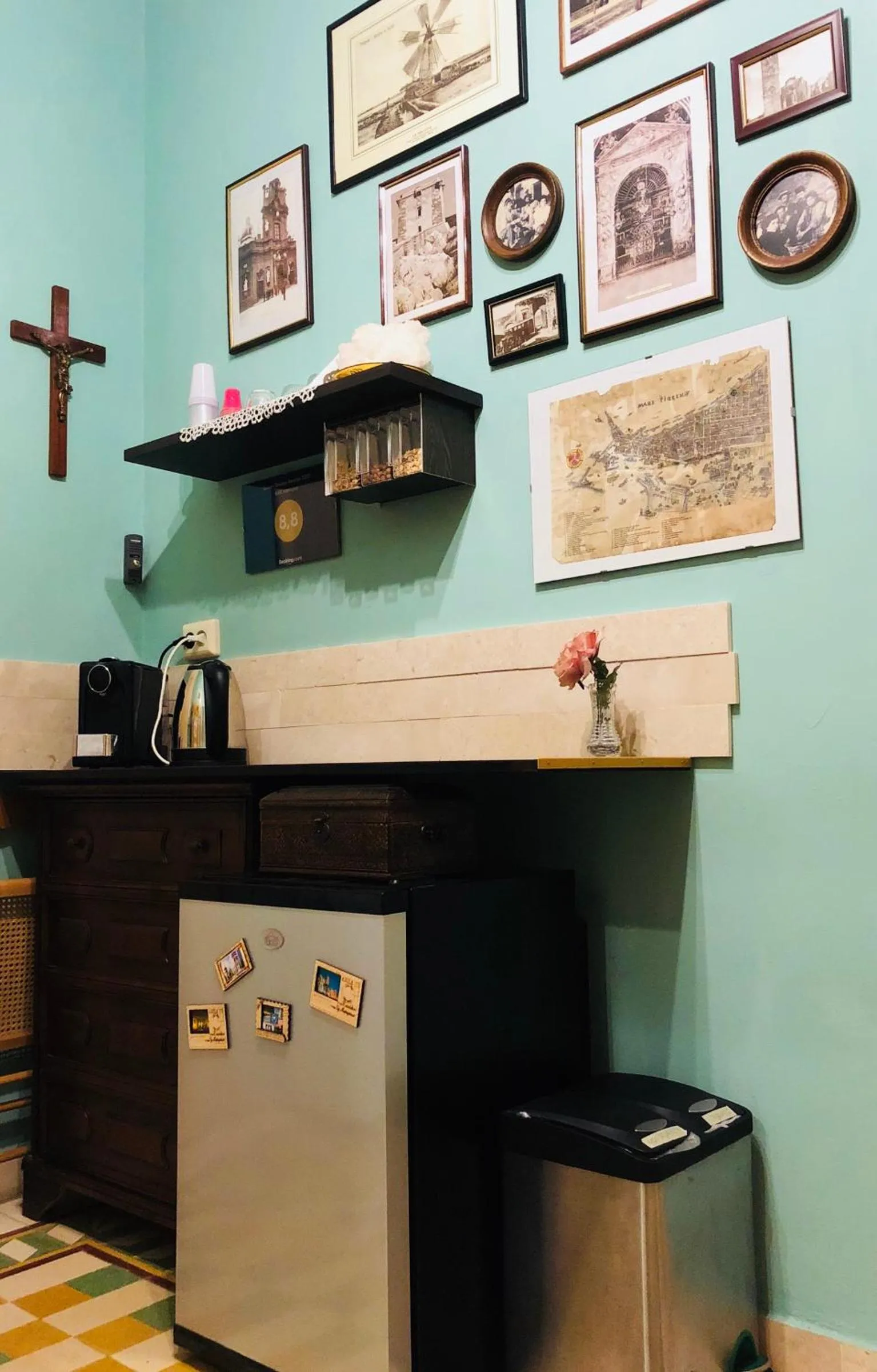 Coffee/tea facilities in B&B Mariupol