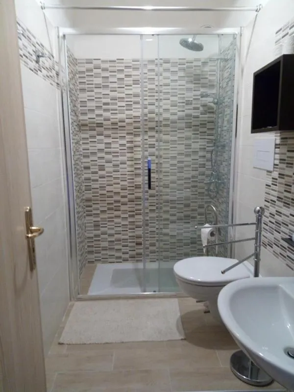 Bathroom in B&B Mariupol