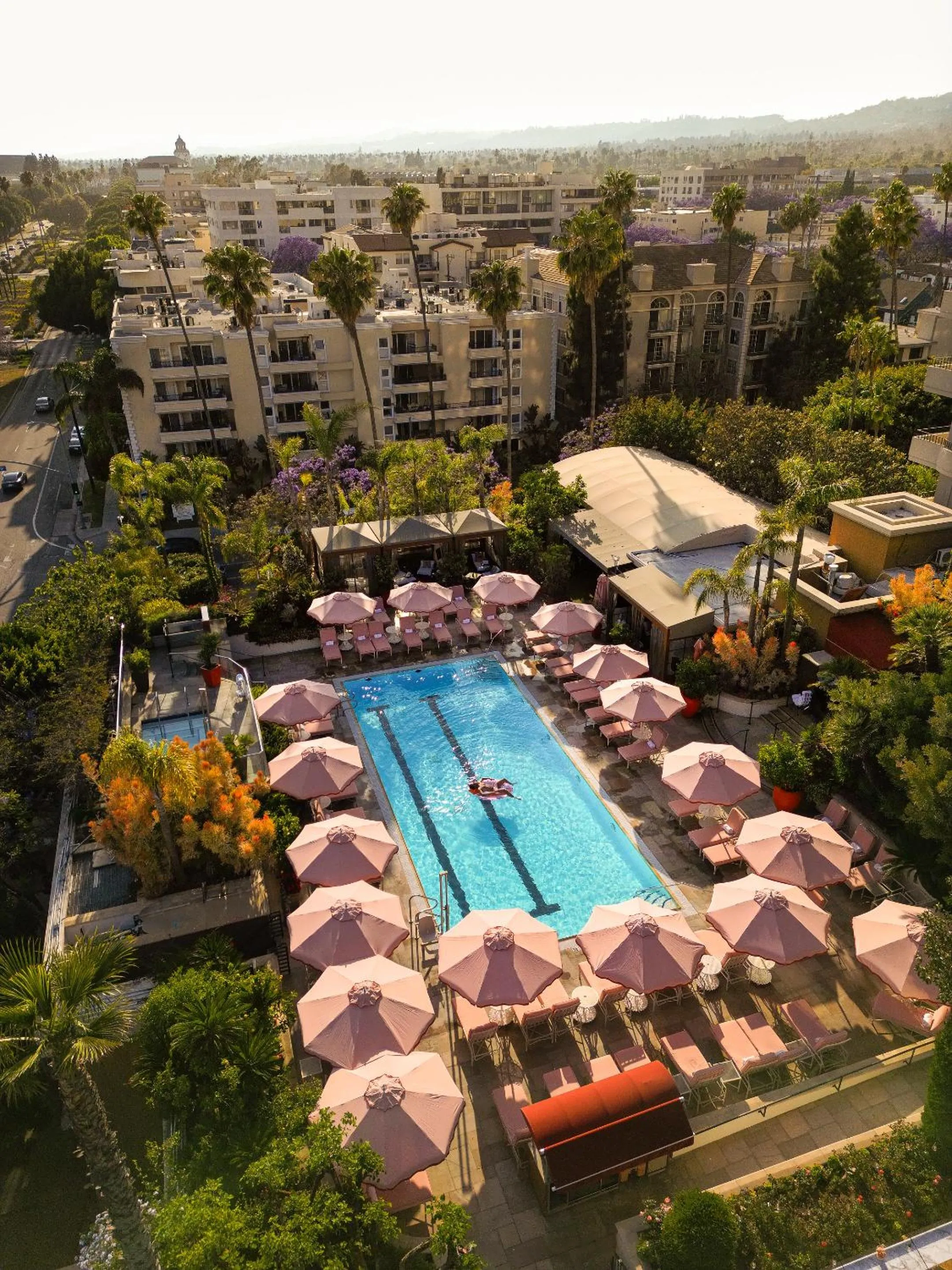 Pool view in Four Seasons Hotel Los Angeles at Beverly Hills