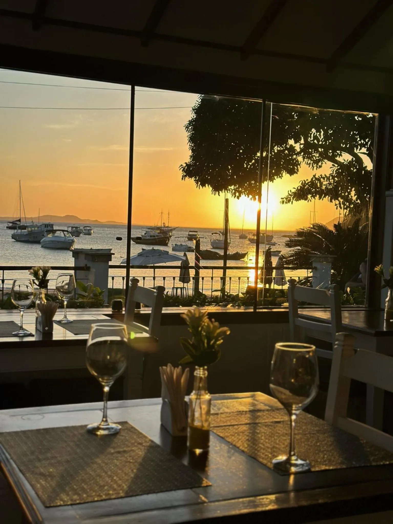 Restaurant/places to eat in Pousada Corsario Buzios