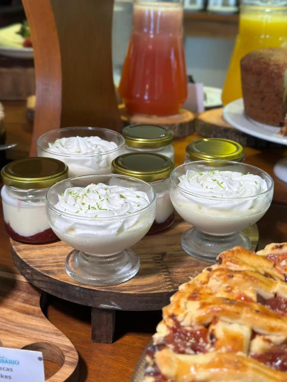 Restaurant/places to eat in Pousada Corsario Buzios