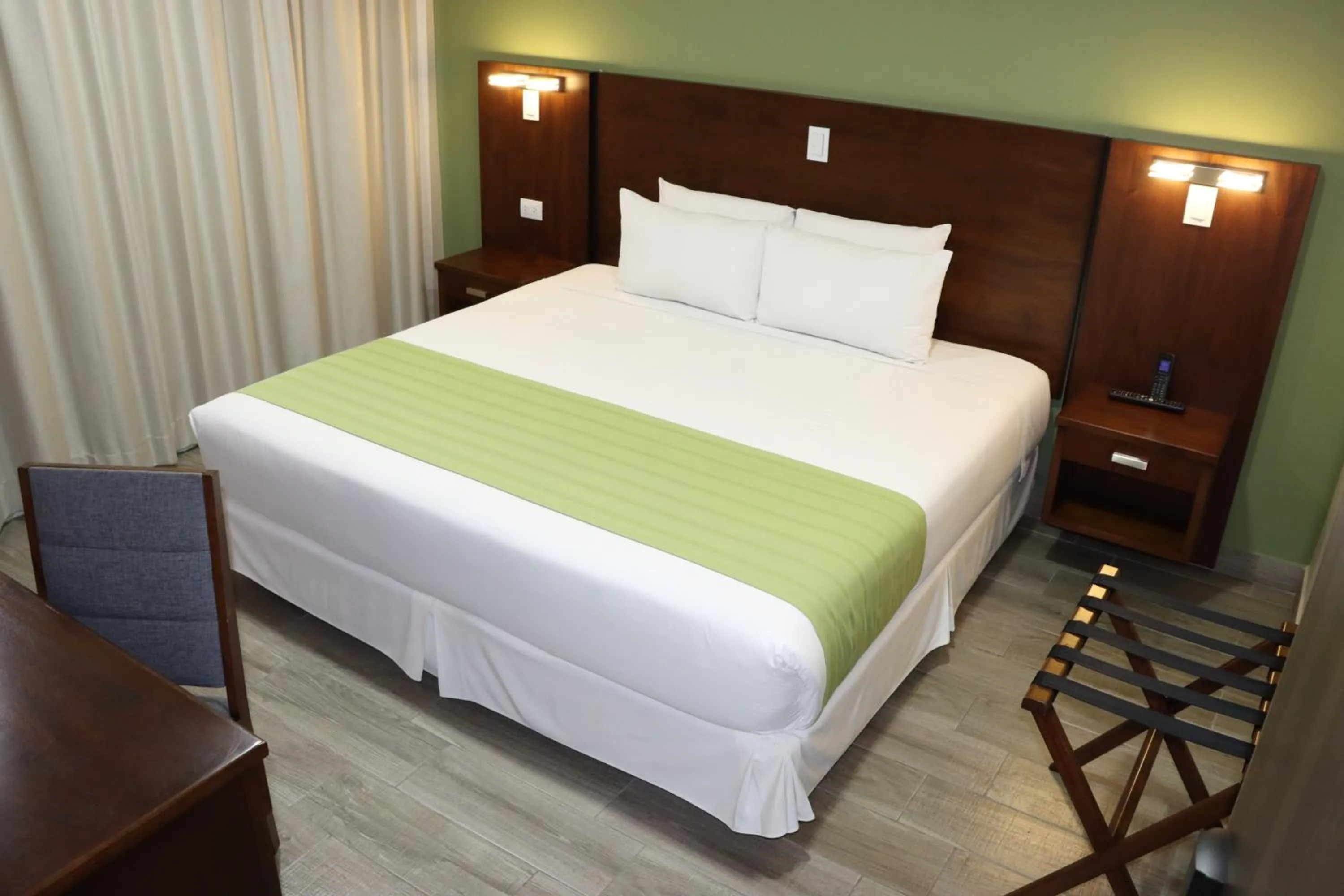 Bed in Hotel San Agustin Plaza