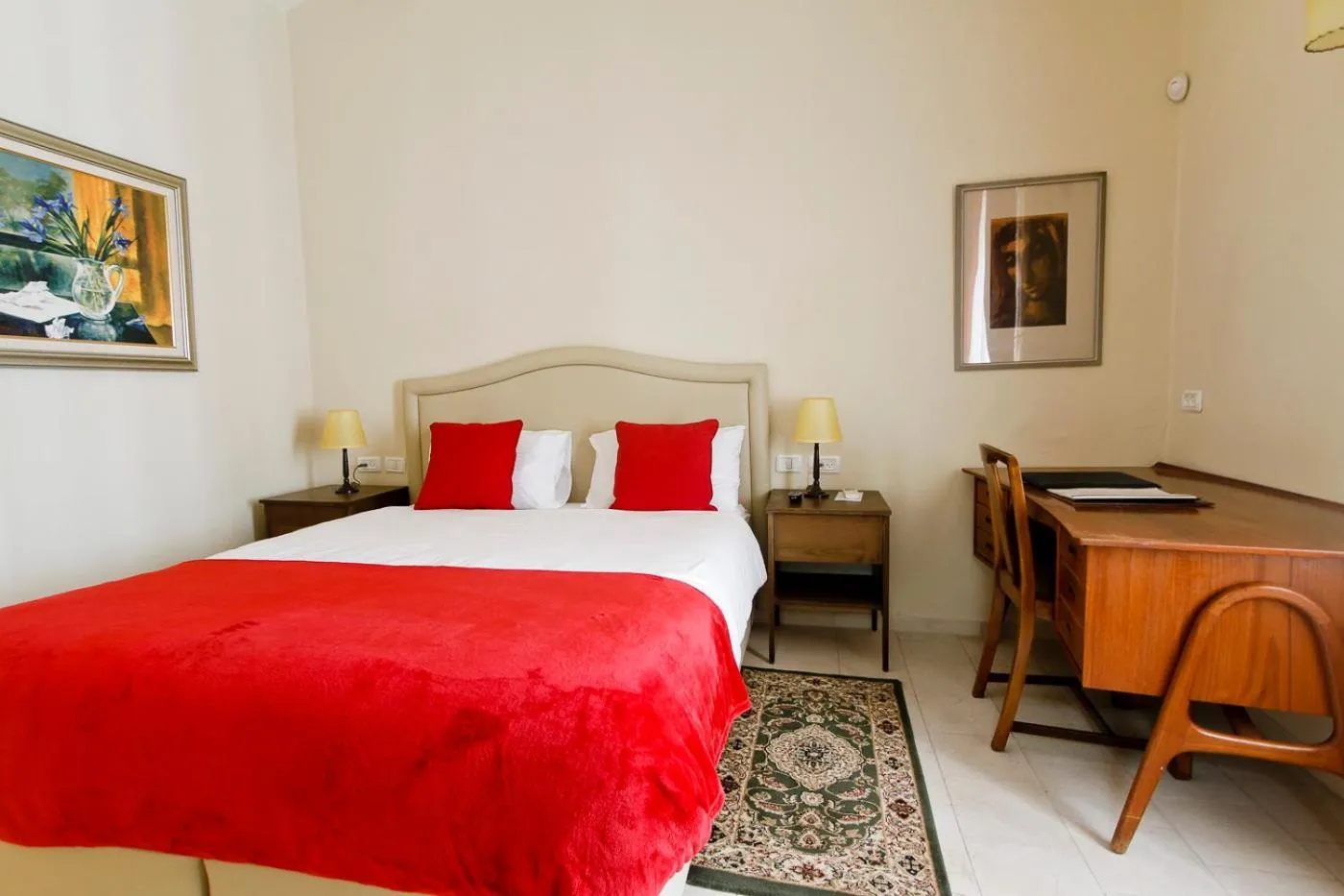 Bedroom, Bed in The Templer Inn