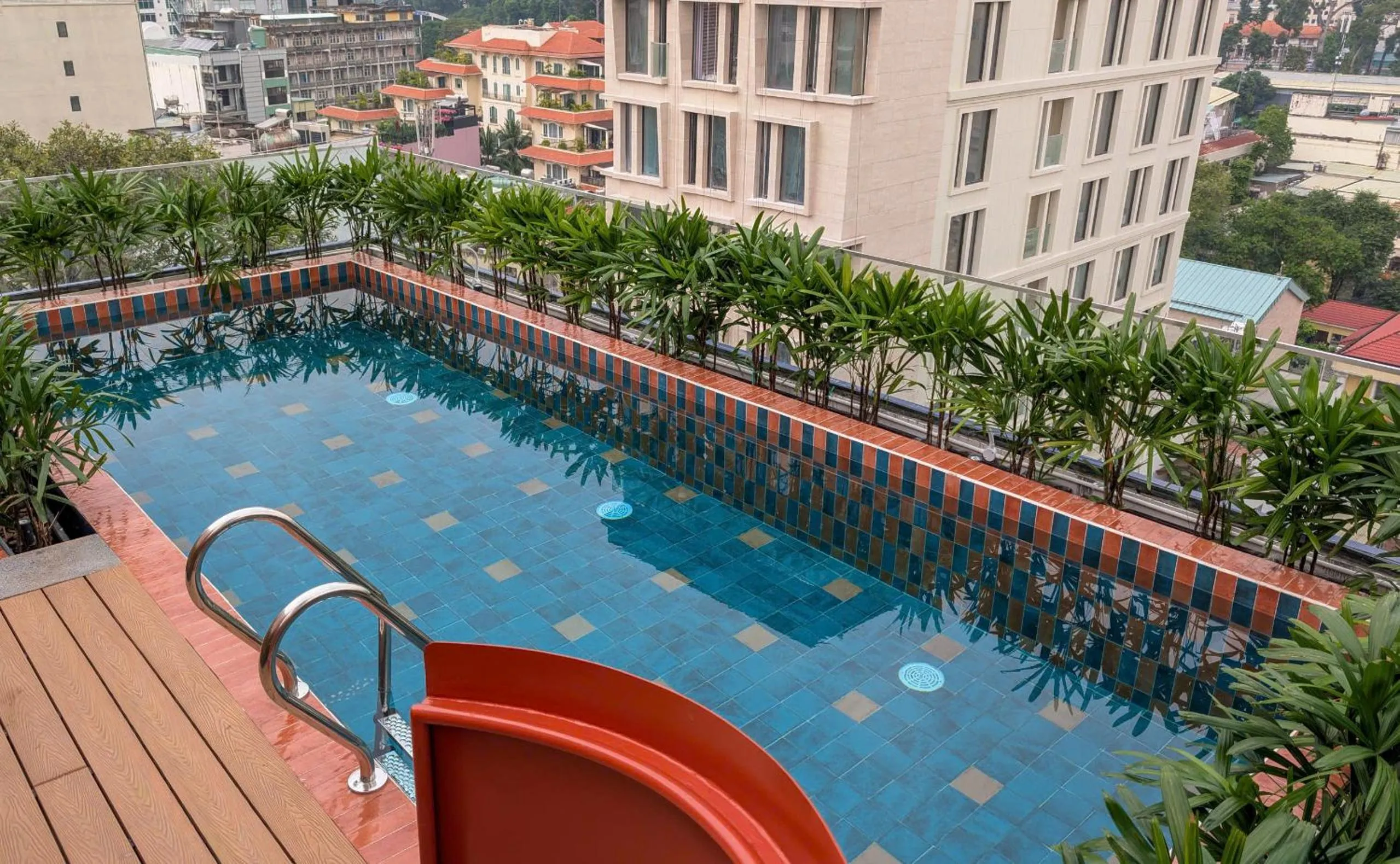 Swimming pool in KiN Hotel Ly Tu Trong Edition