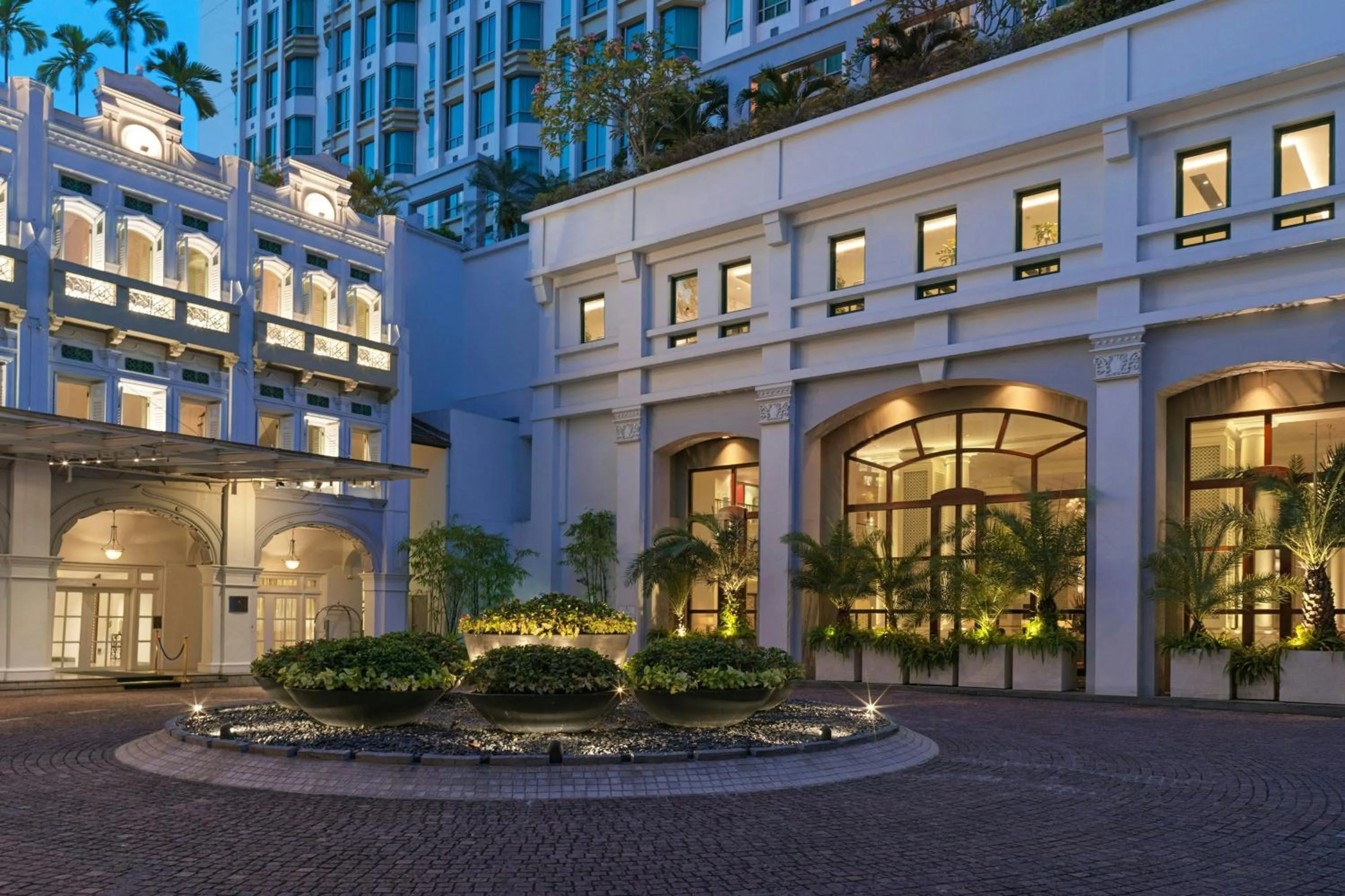 Property building in Frasers House, a Luxury Collection Hotel, Singapore