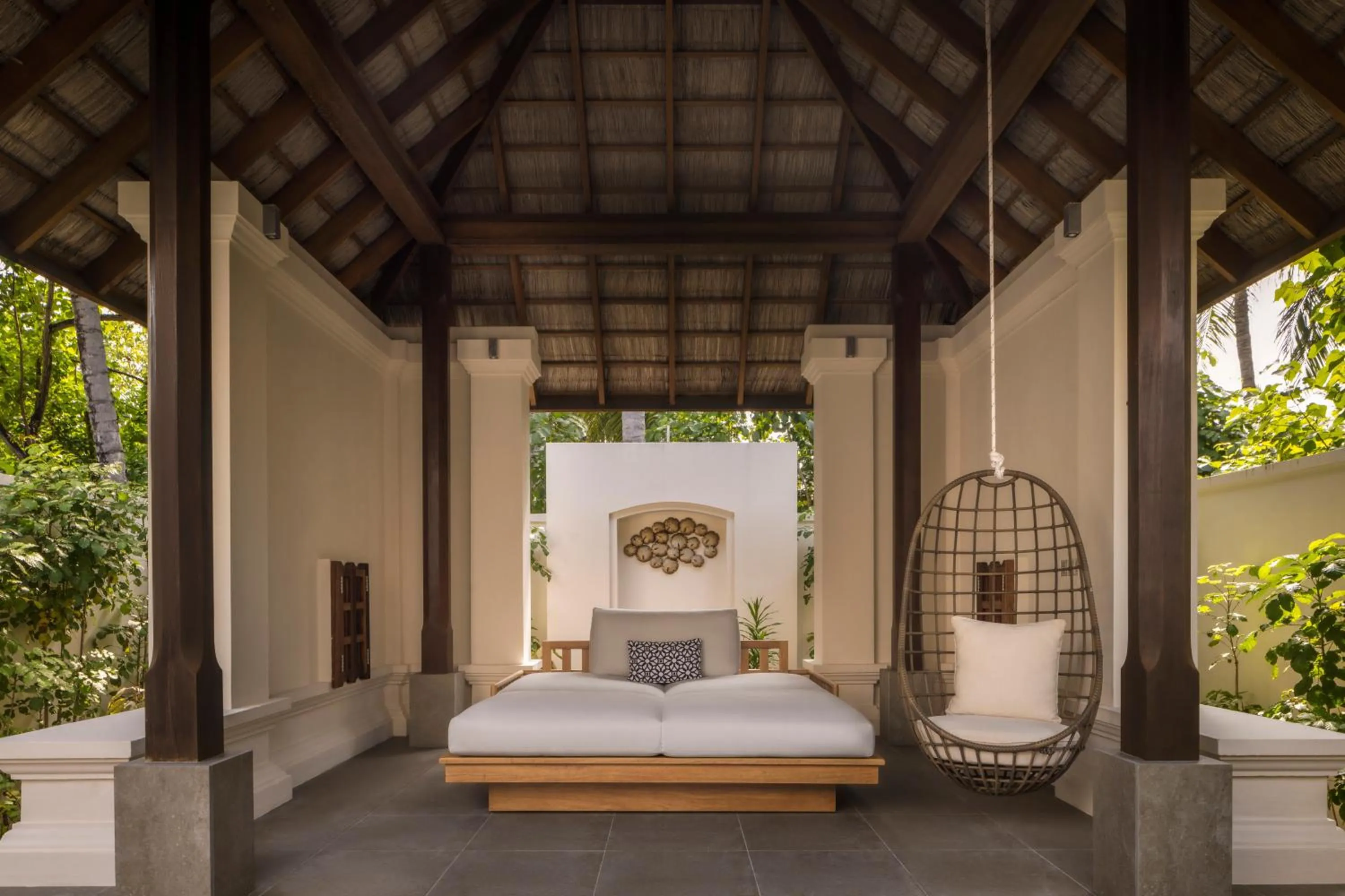 Garden, Bed in Conrad Maldives Rangali Island