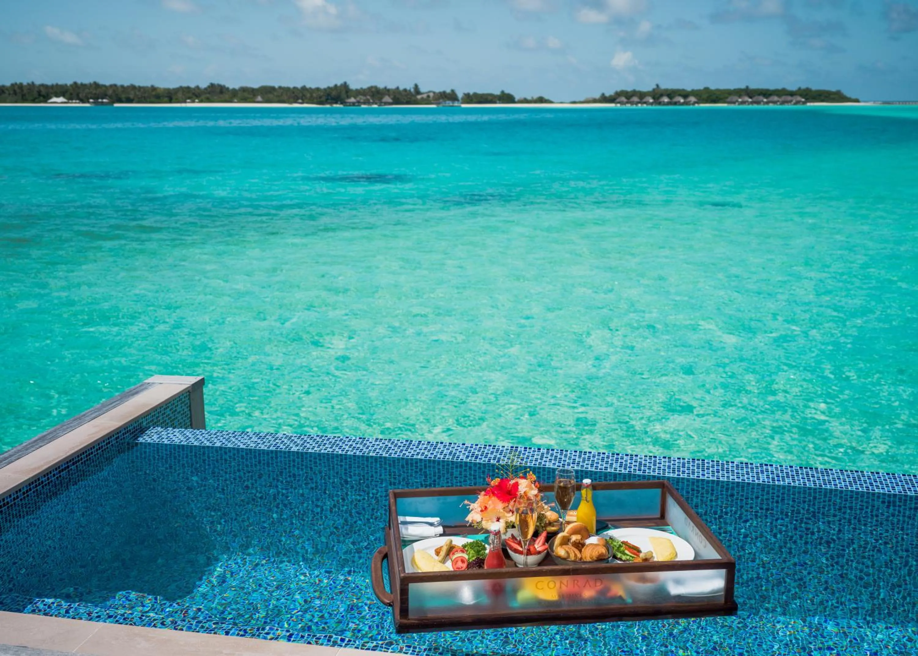 Breakfast in Conrad Maldives Rangali Island