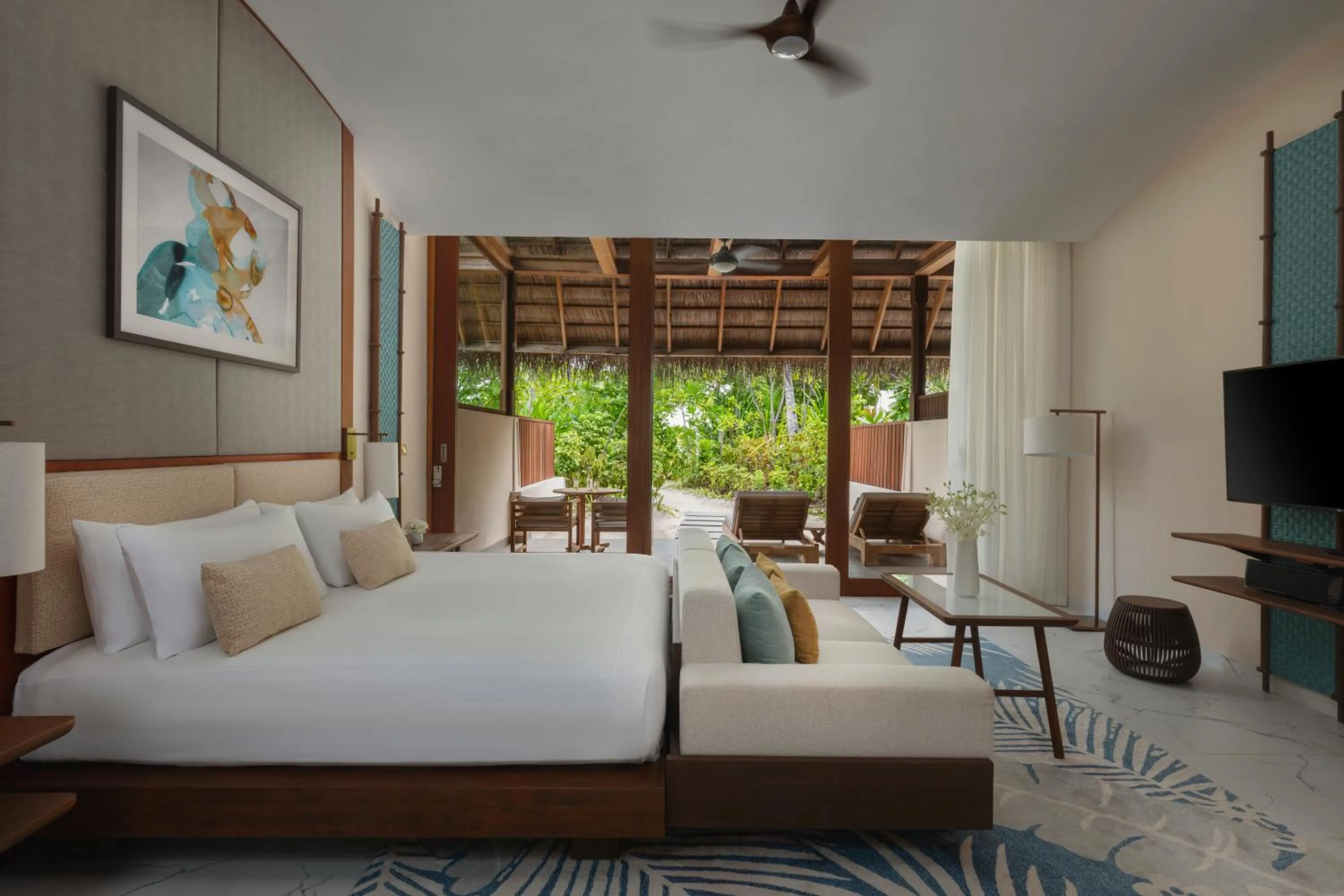 Bedroom, Bed in Conrad Maldives Rangali Island