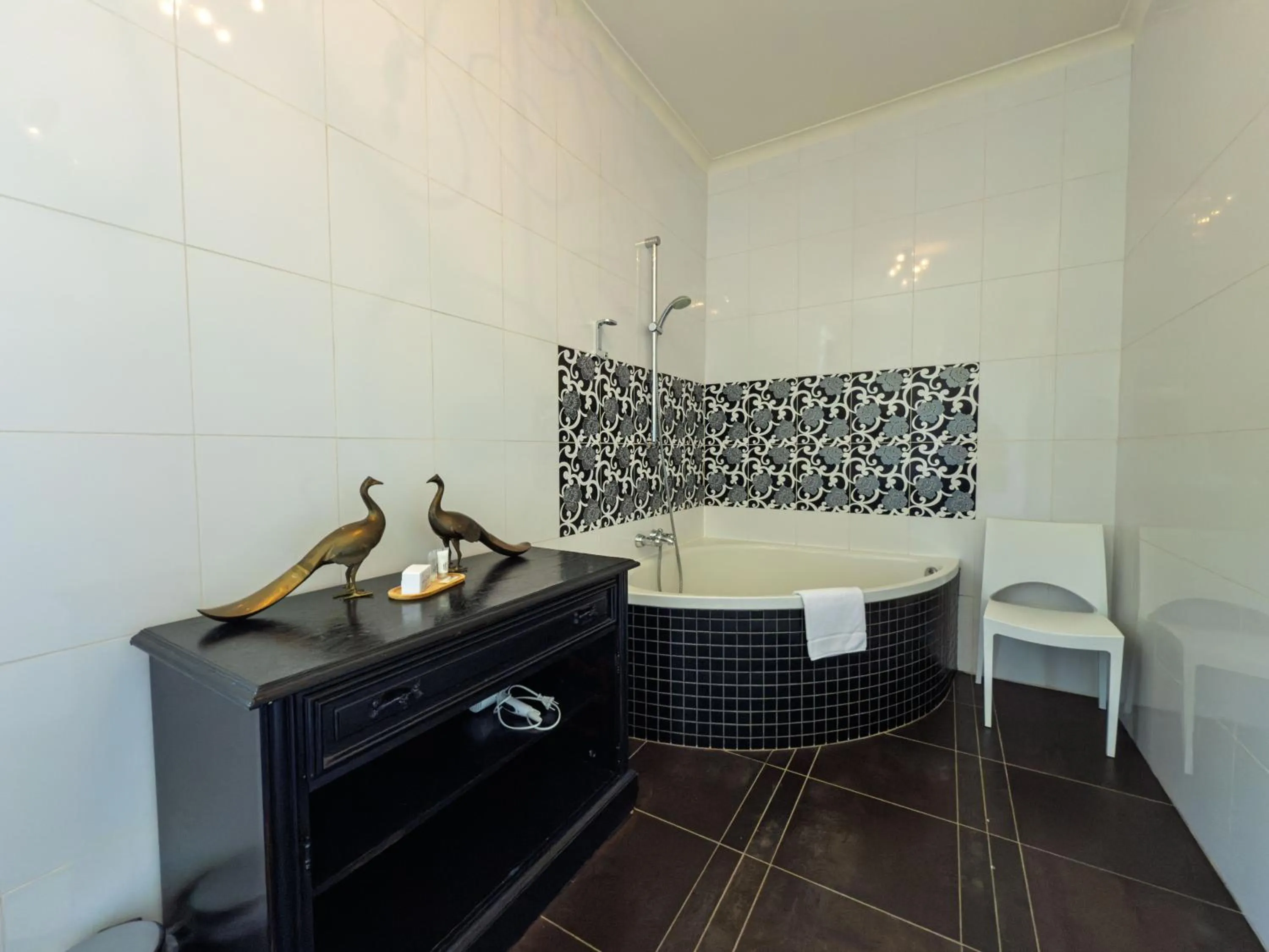 Bathroom in Kasteel Pietersheim Maastricht - Lanaken