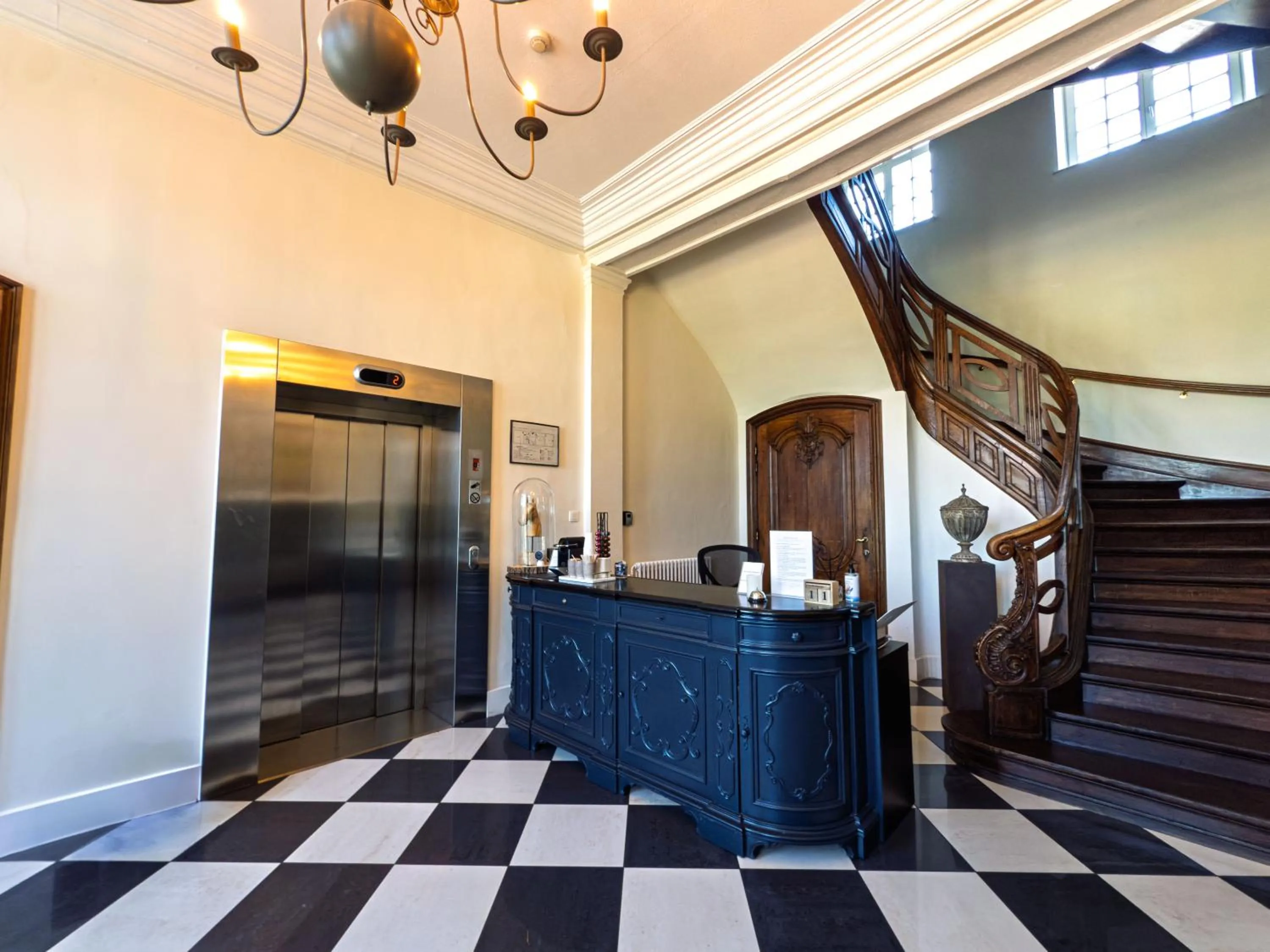 Lobby or reception in Kasteel Pietersheim Maastricht - Lanaken