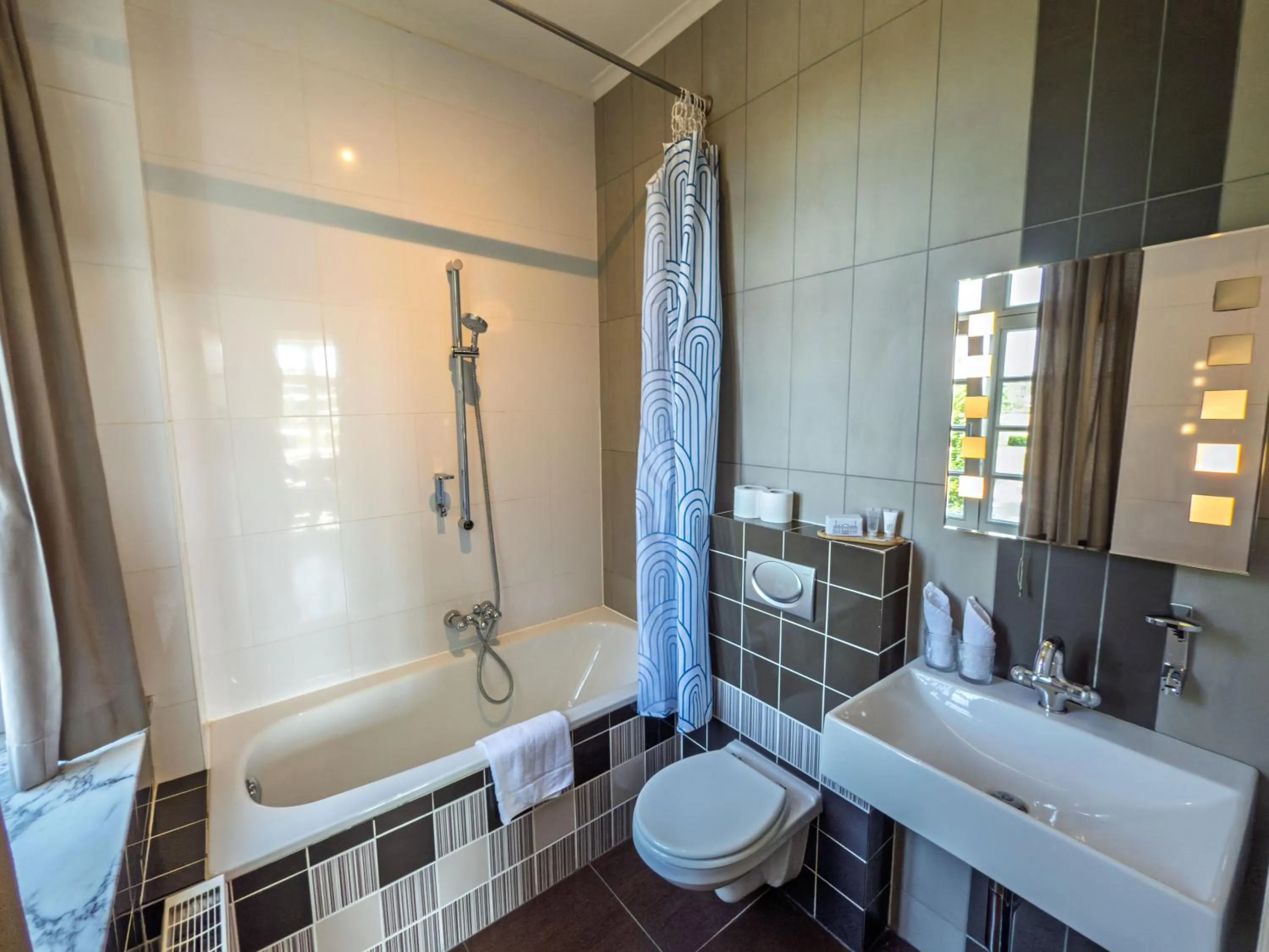 Toilet in Kasteel Pietersheim Maastricht - Lanaken