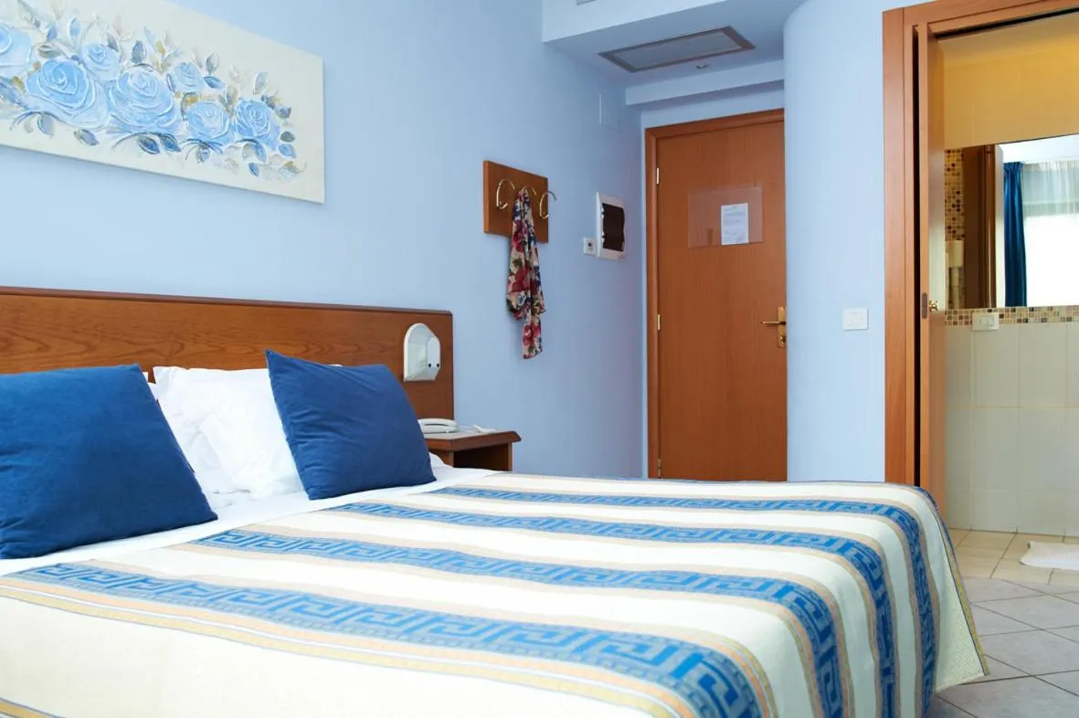 Bedroom, Bed in Hotel Sirio