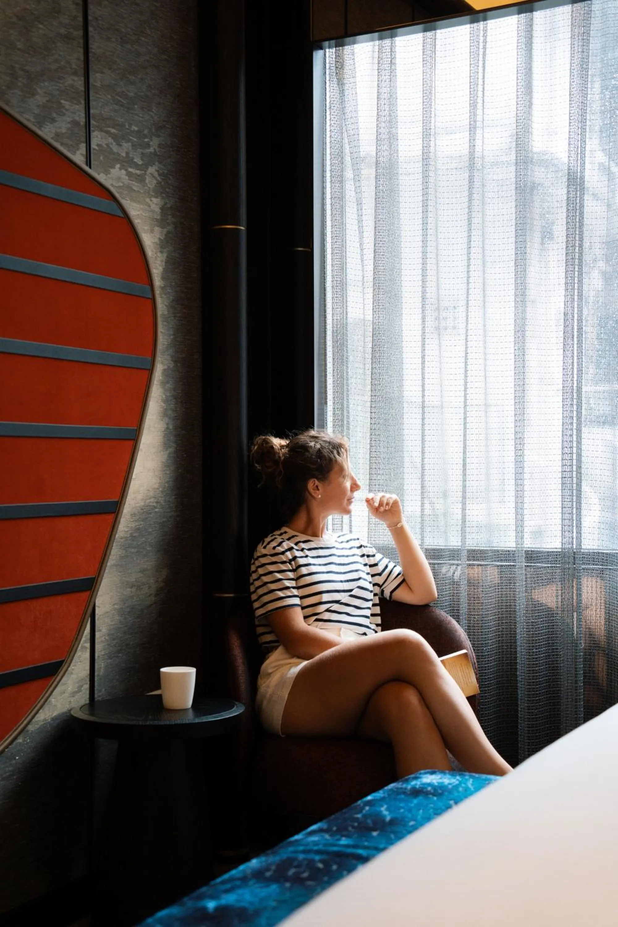 Coffee/tea facilities, Bed in Naumi Hotel Singapore
