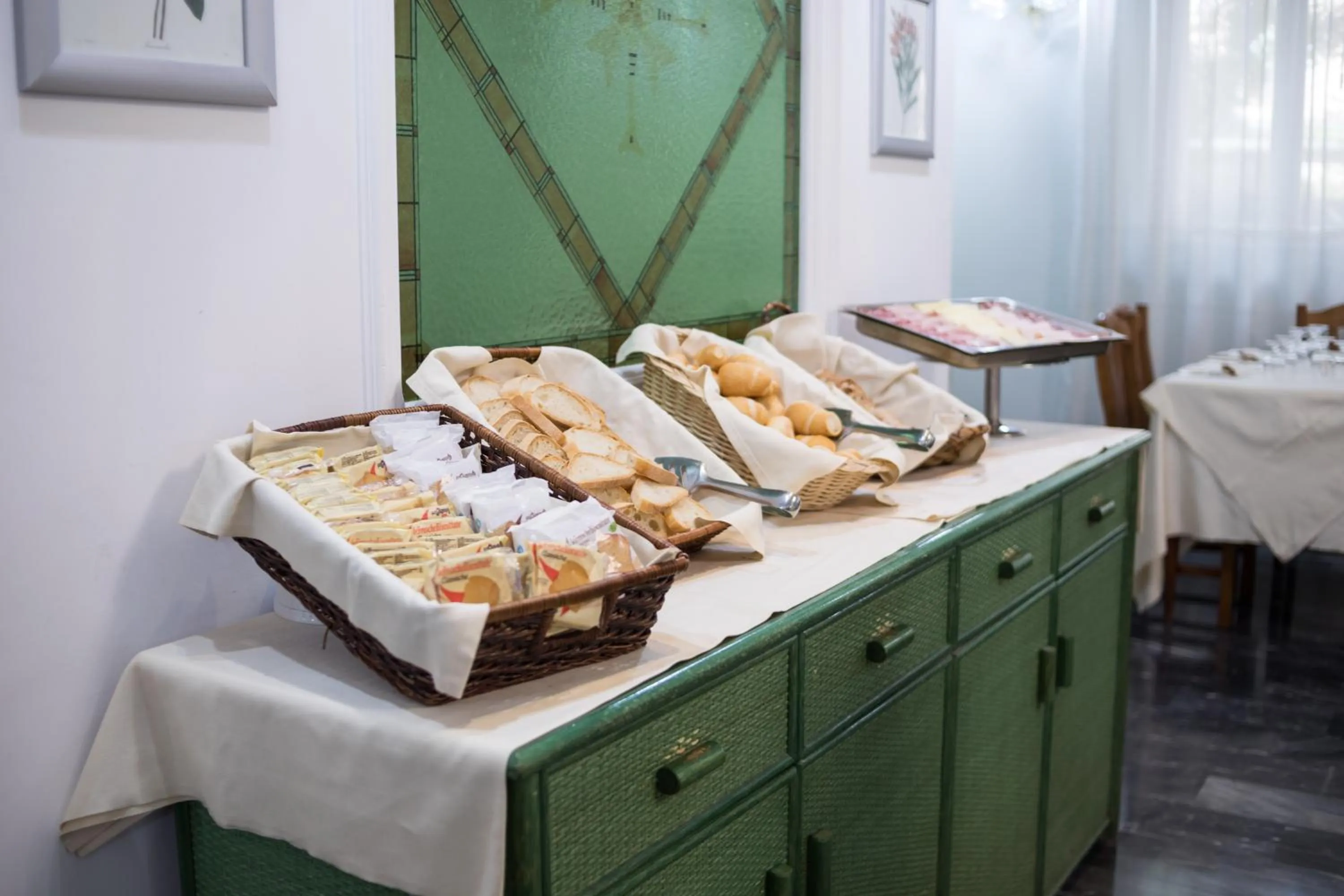 Breakfast in Hotel Astor Victoria