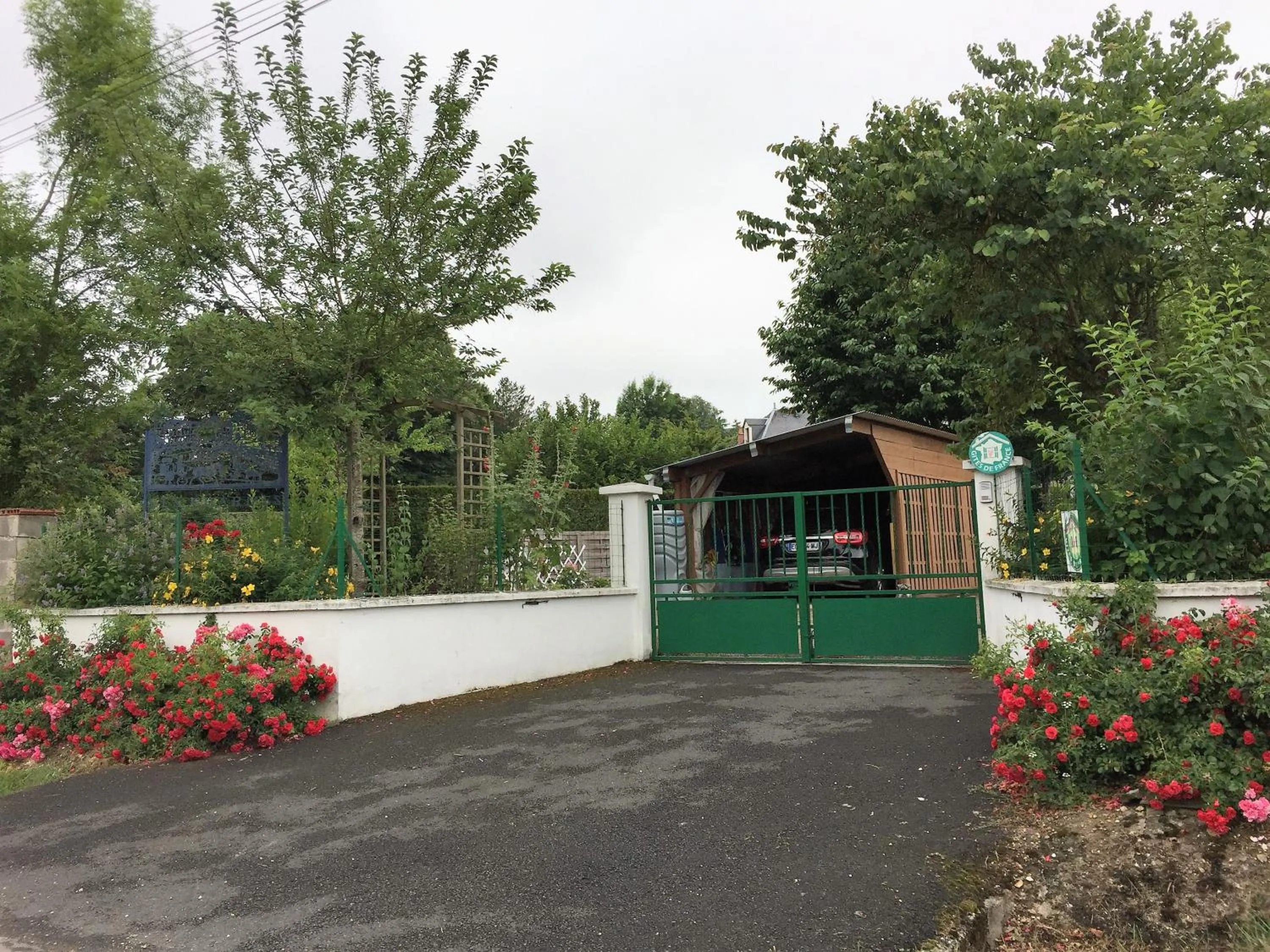 Other in Les charmes