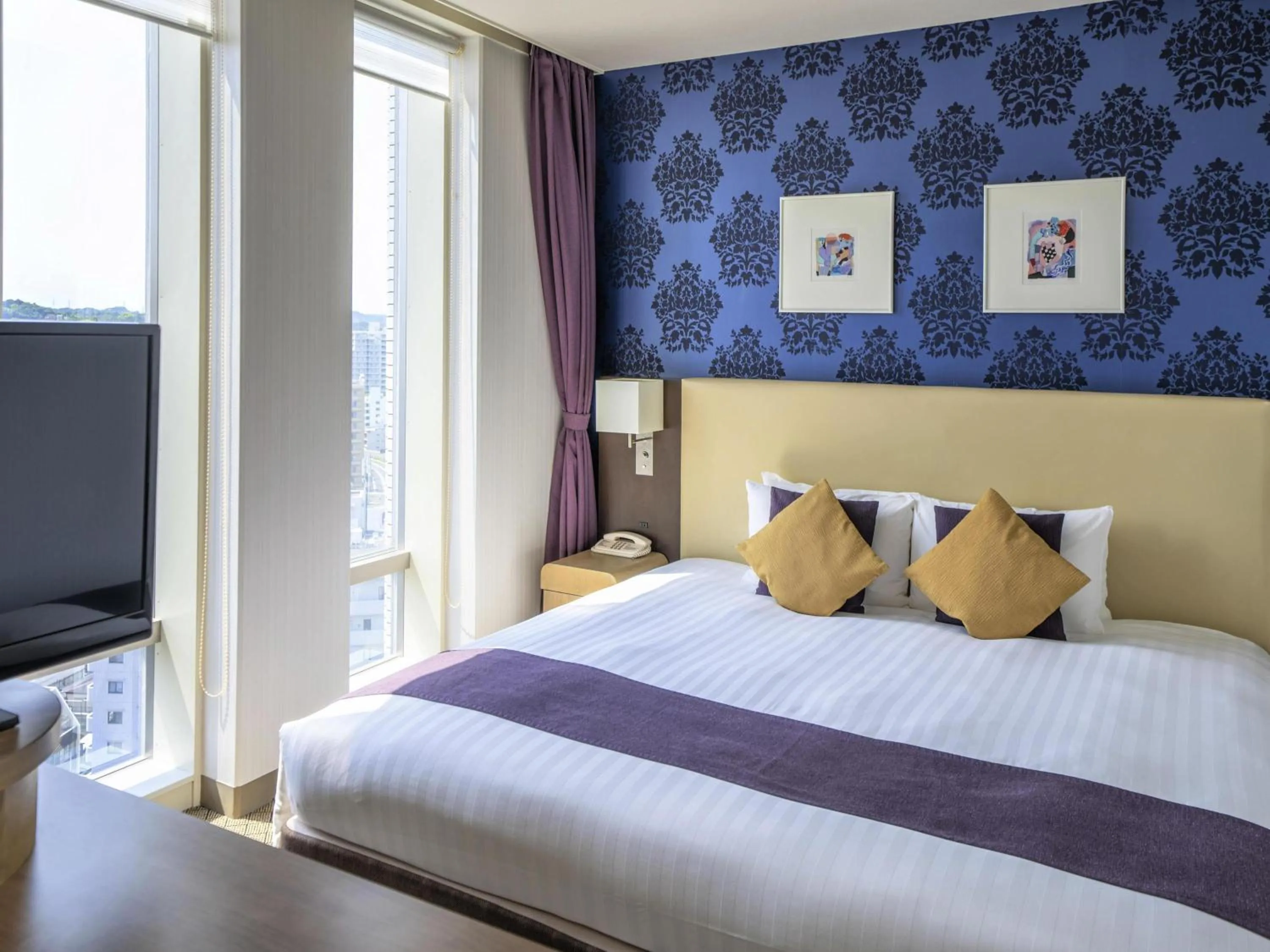 Bedroom, Bed in Mercure Yokosuka