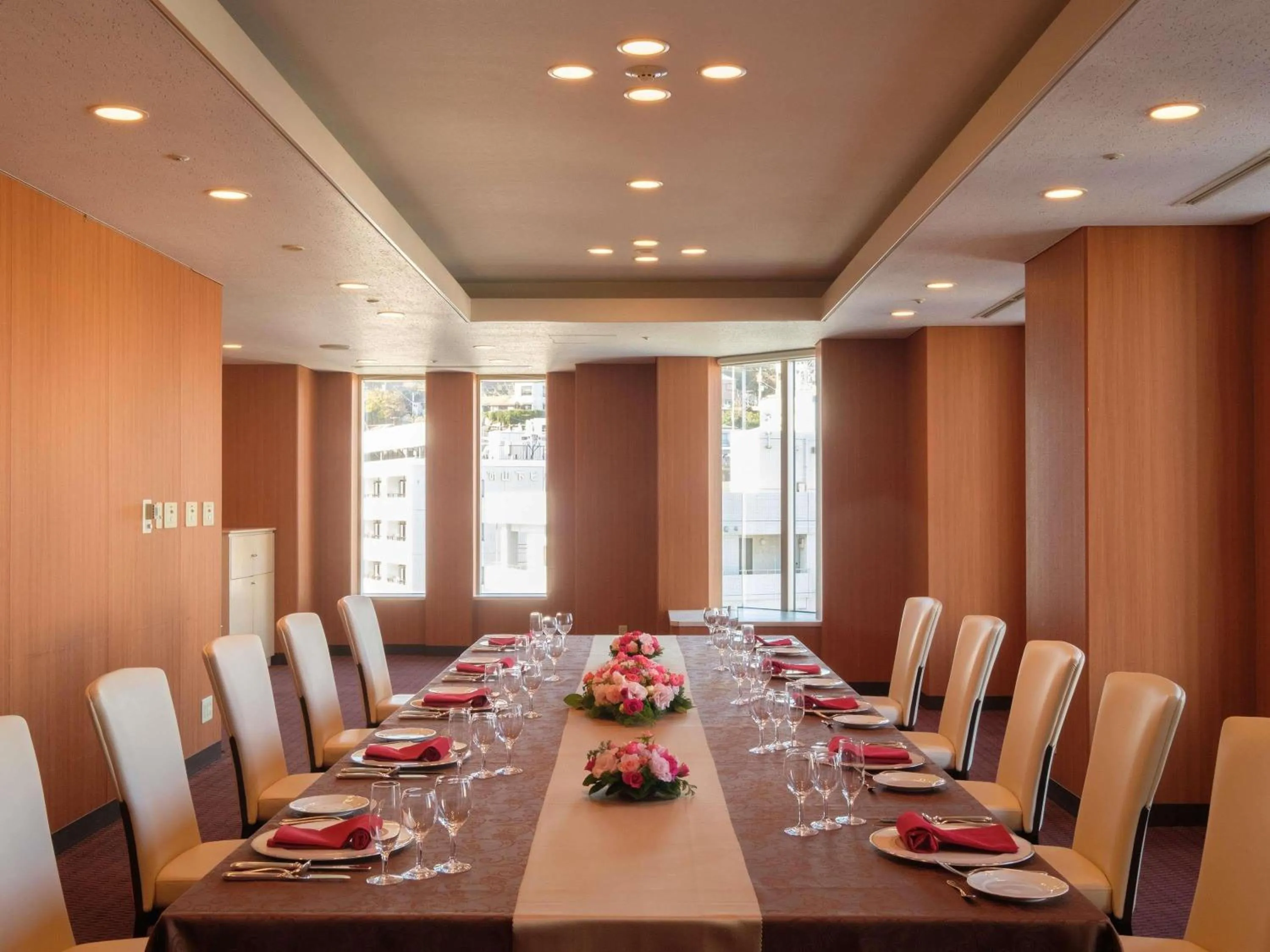 Meeting/conference room in Mercure Yokosuka