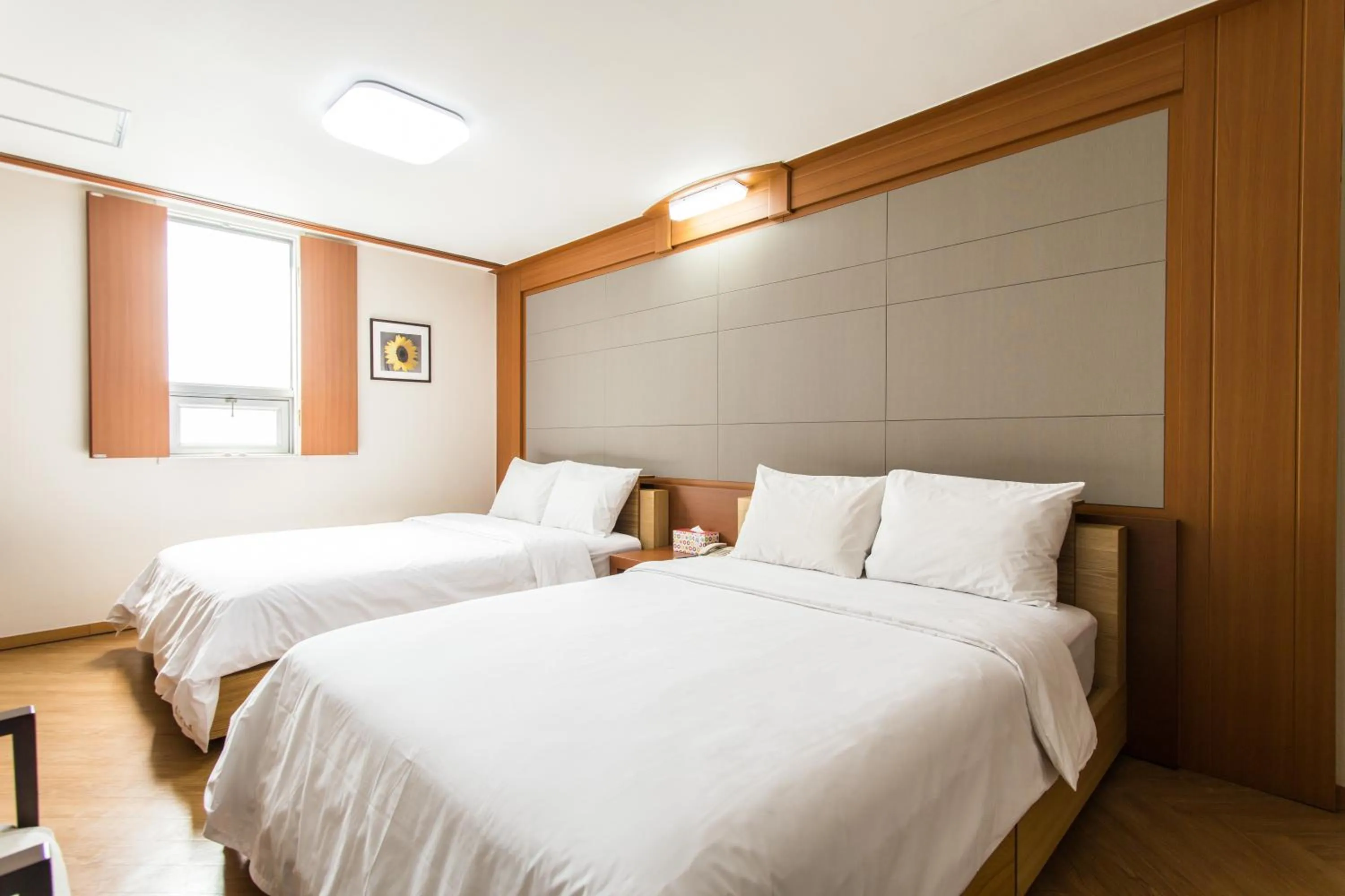 Bedroom, Bed in Incheon Airtel