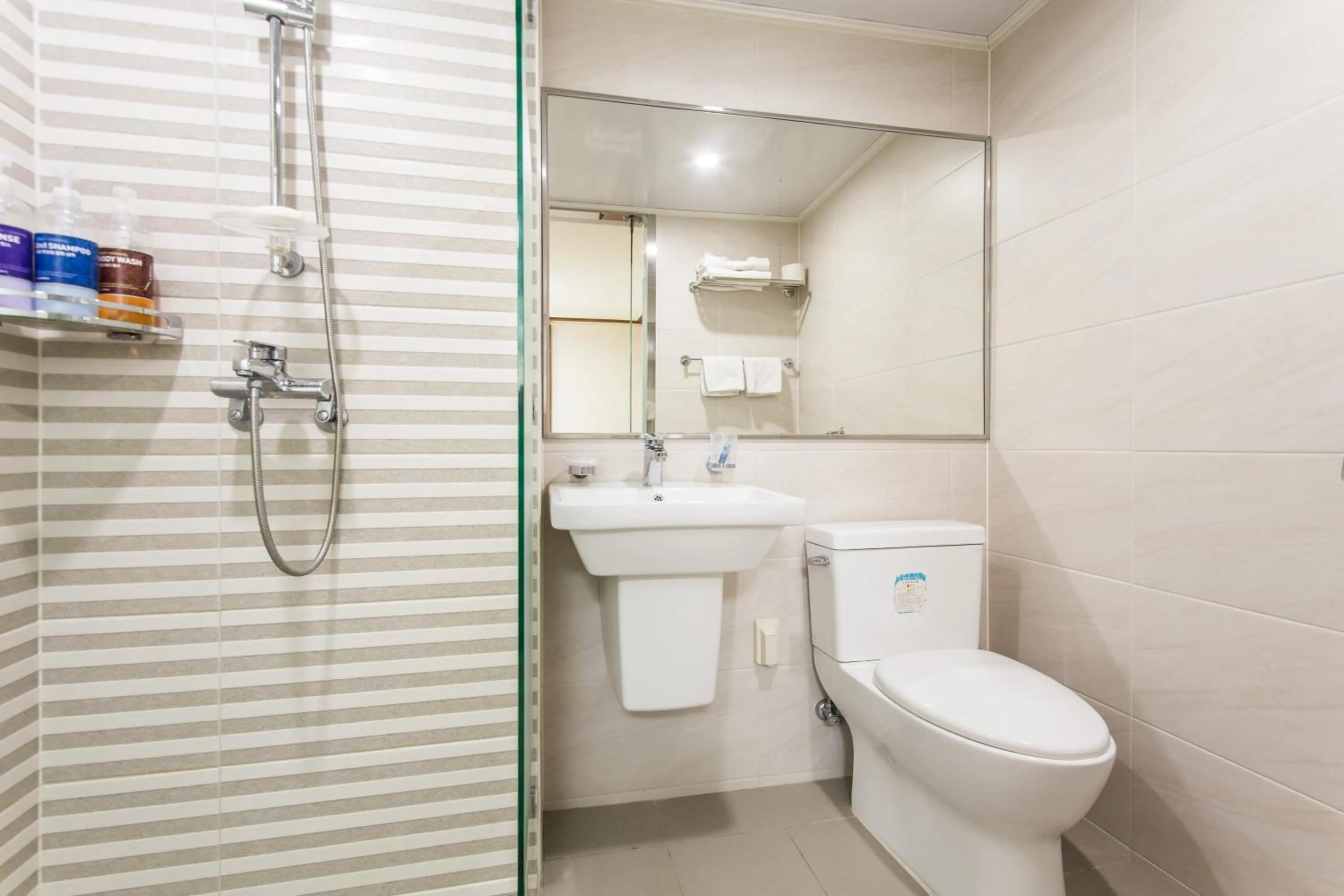 Bathroom in Incheon Airtel