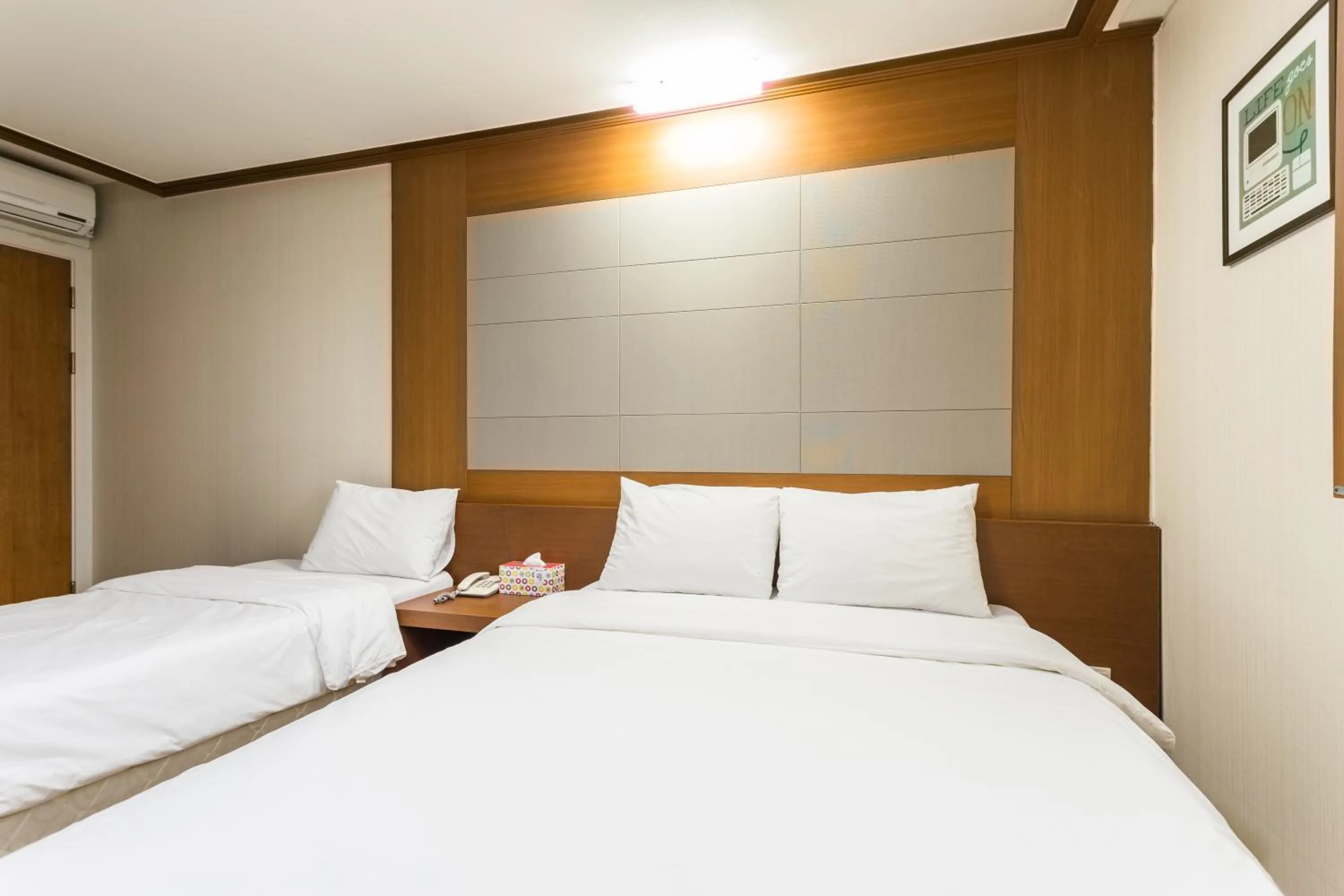 Bedroom, Bed in Incheon Airtel
