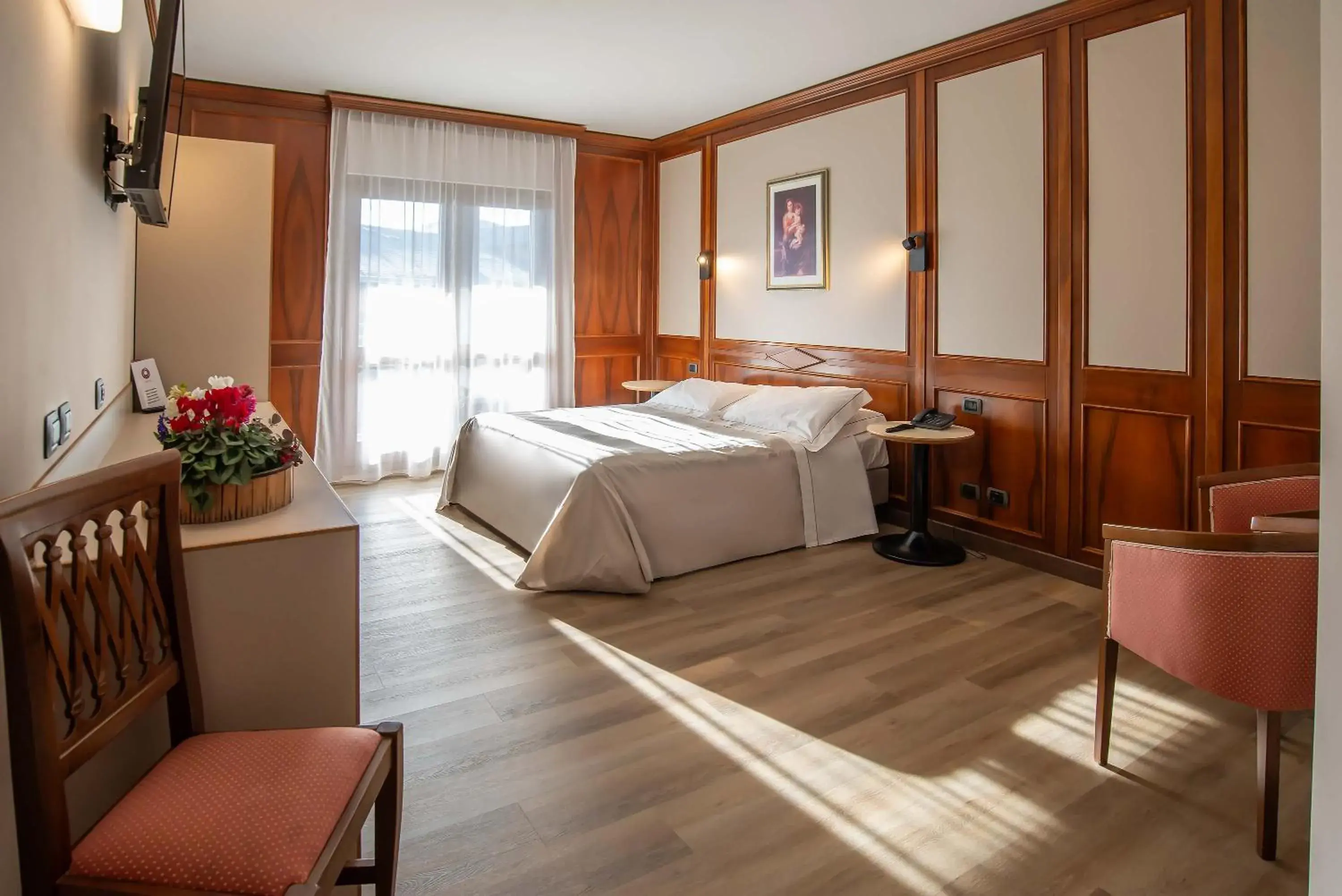 Deluxe Double or Twin Room with Balcony in Relais Du Foyer Deluxe Double or Twin Room with Balcony in Relais Du Foyer