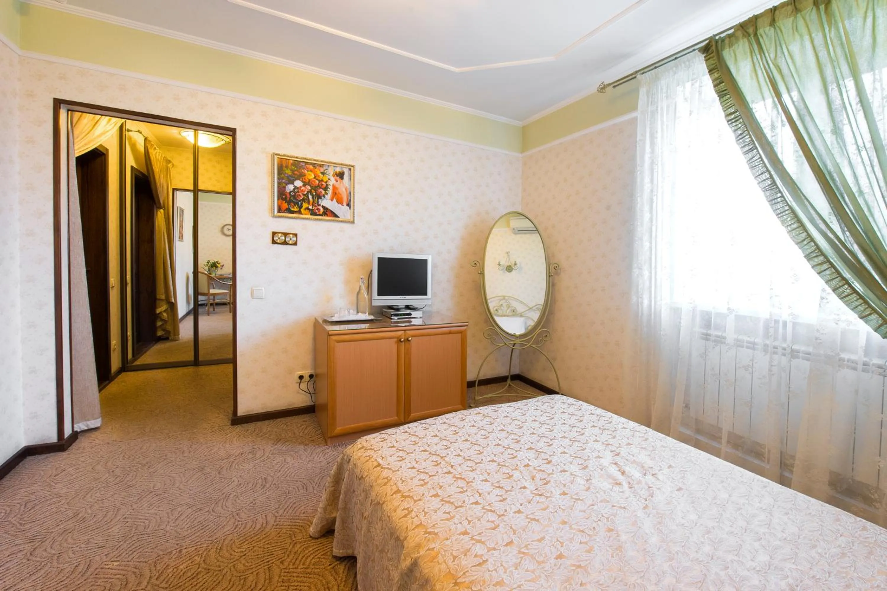 Photo of the whole room, Bed in Oselya Hotel