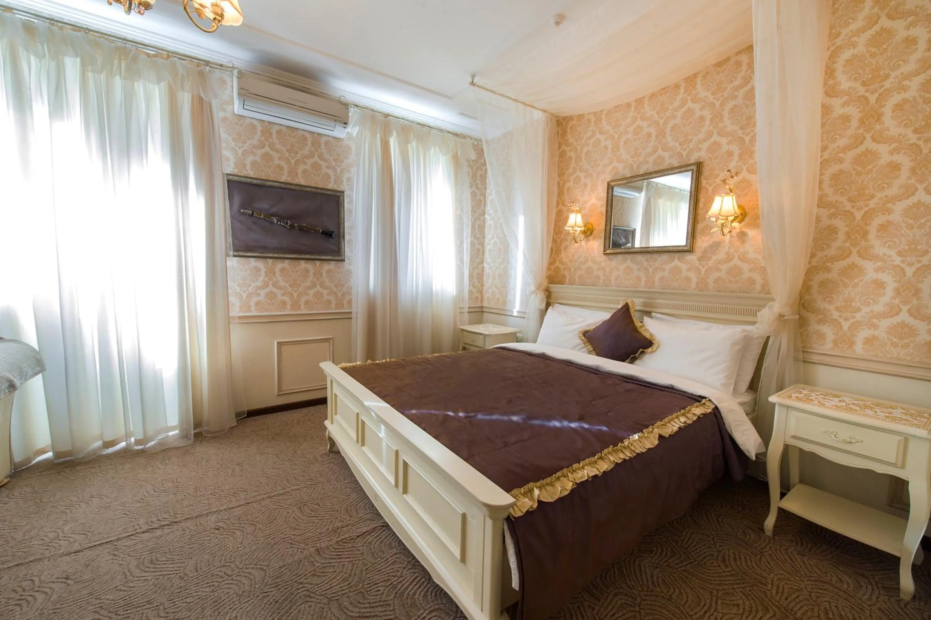 Photo of the whole room, Bed in Oselya Hotel
