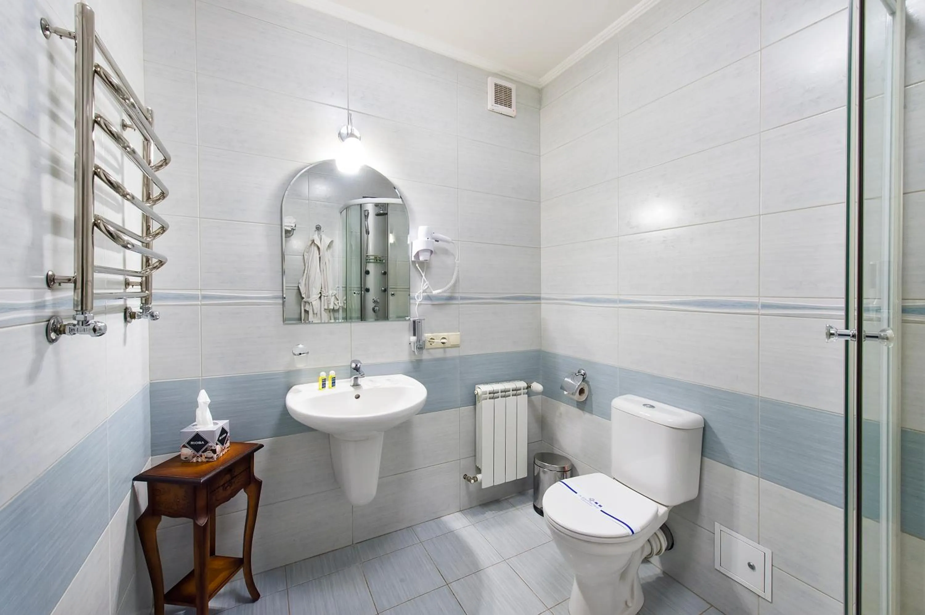 Photo of the whole room in Oselya Hotel