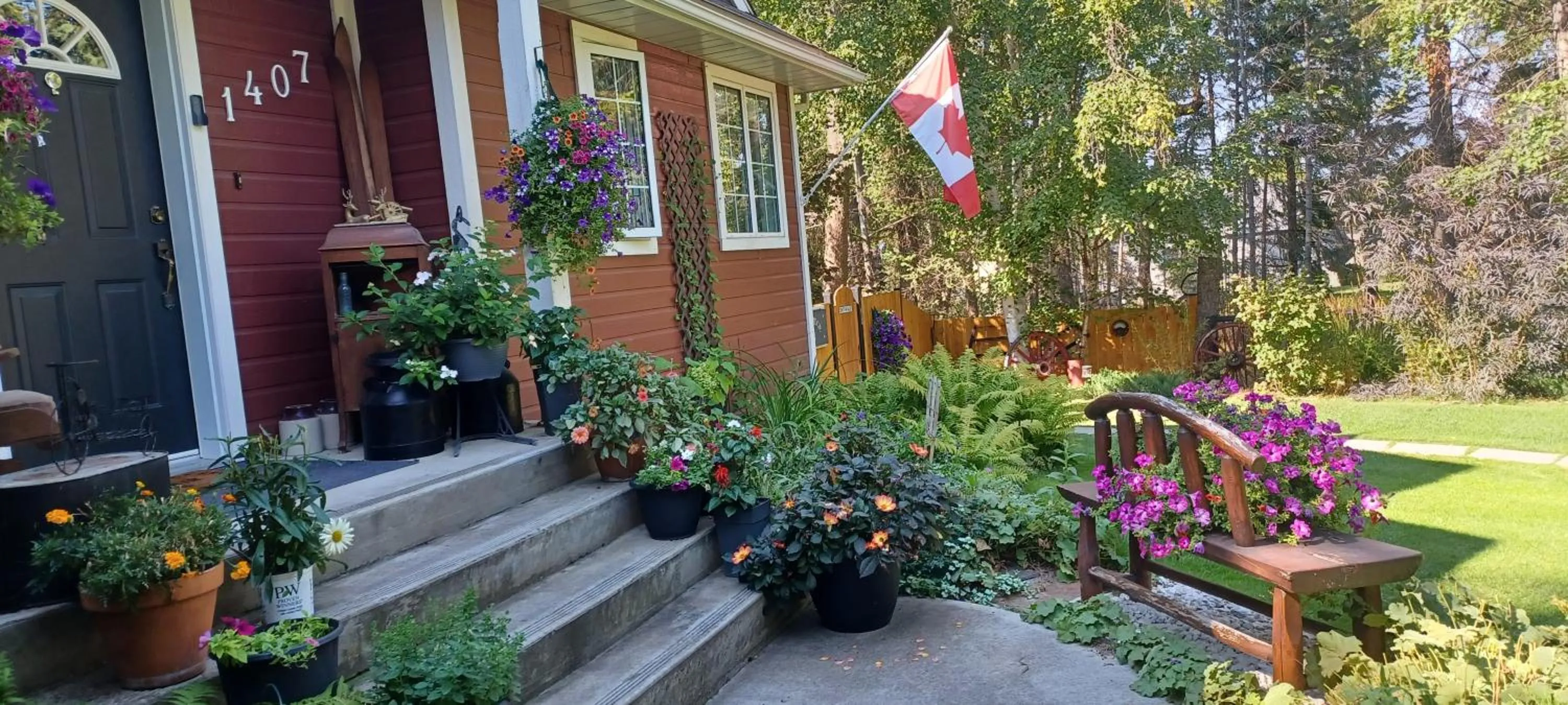 Property building in Deer Ridge B&B