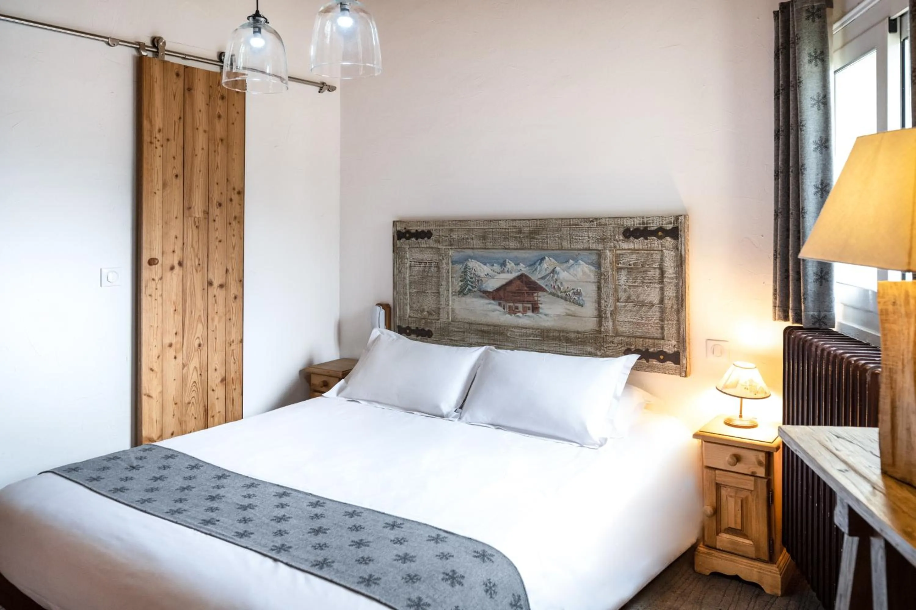 Bed in Hotel l'Ecureuil