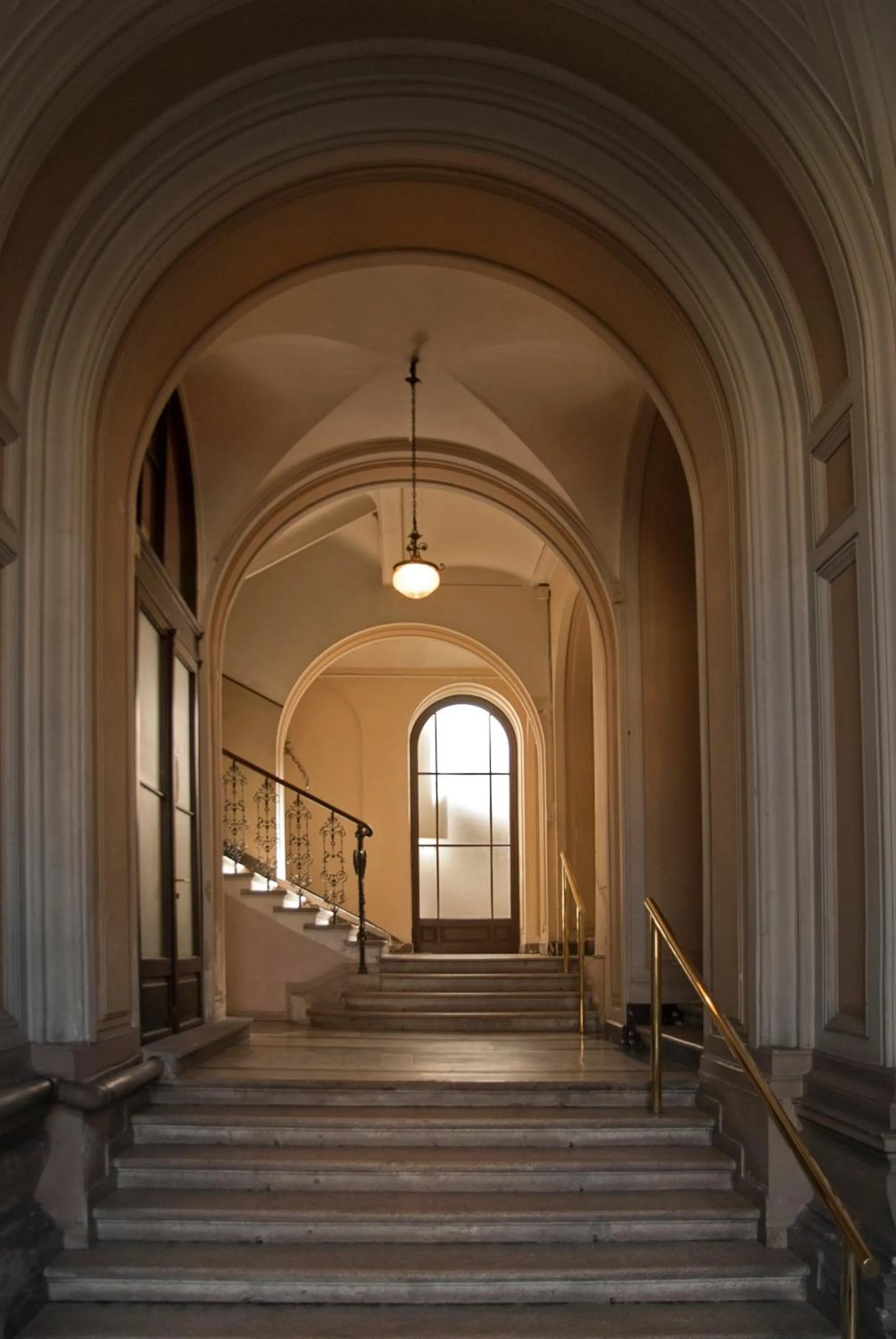 Facade/entrance in House 5